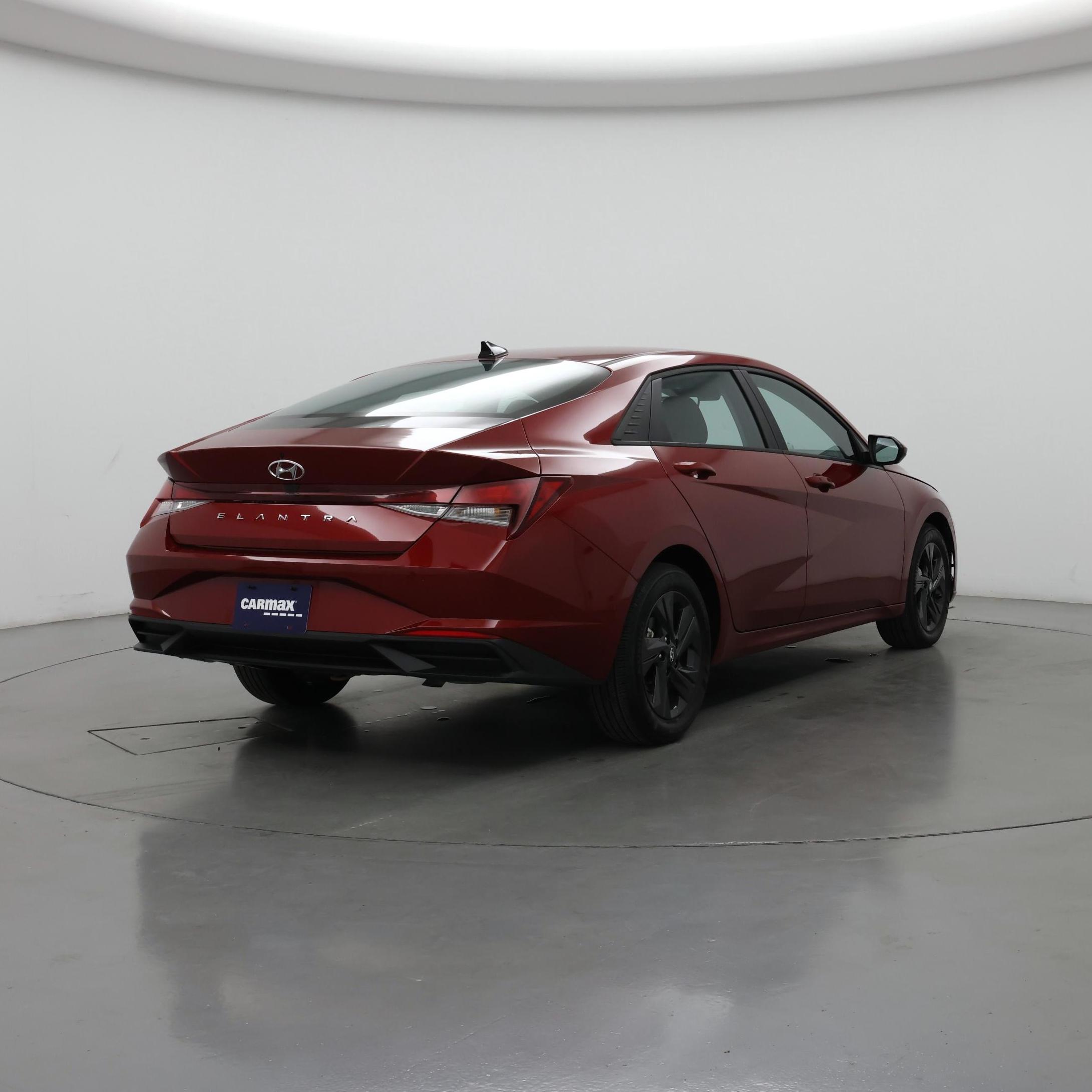 Thumbnail: 2023 Hyundai Elantra - 8