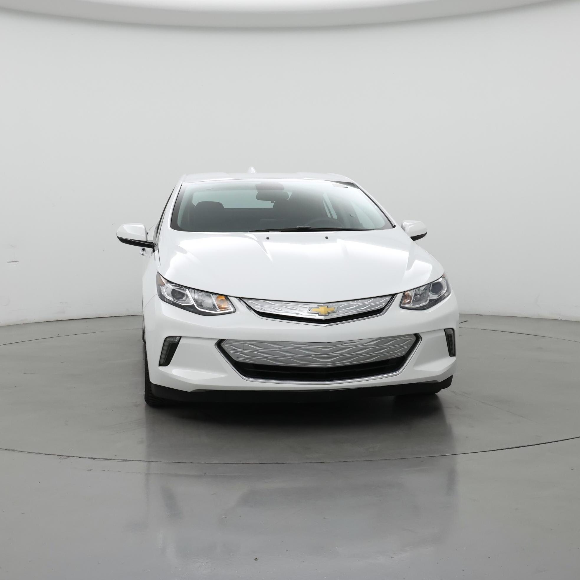 Thumbnail: 2017 Chevrolet Volt - 5