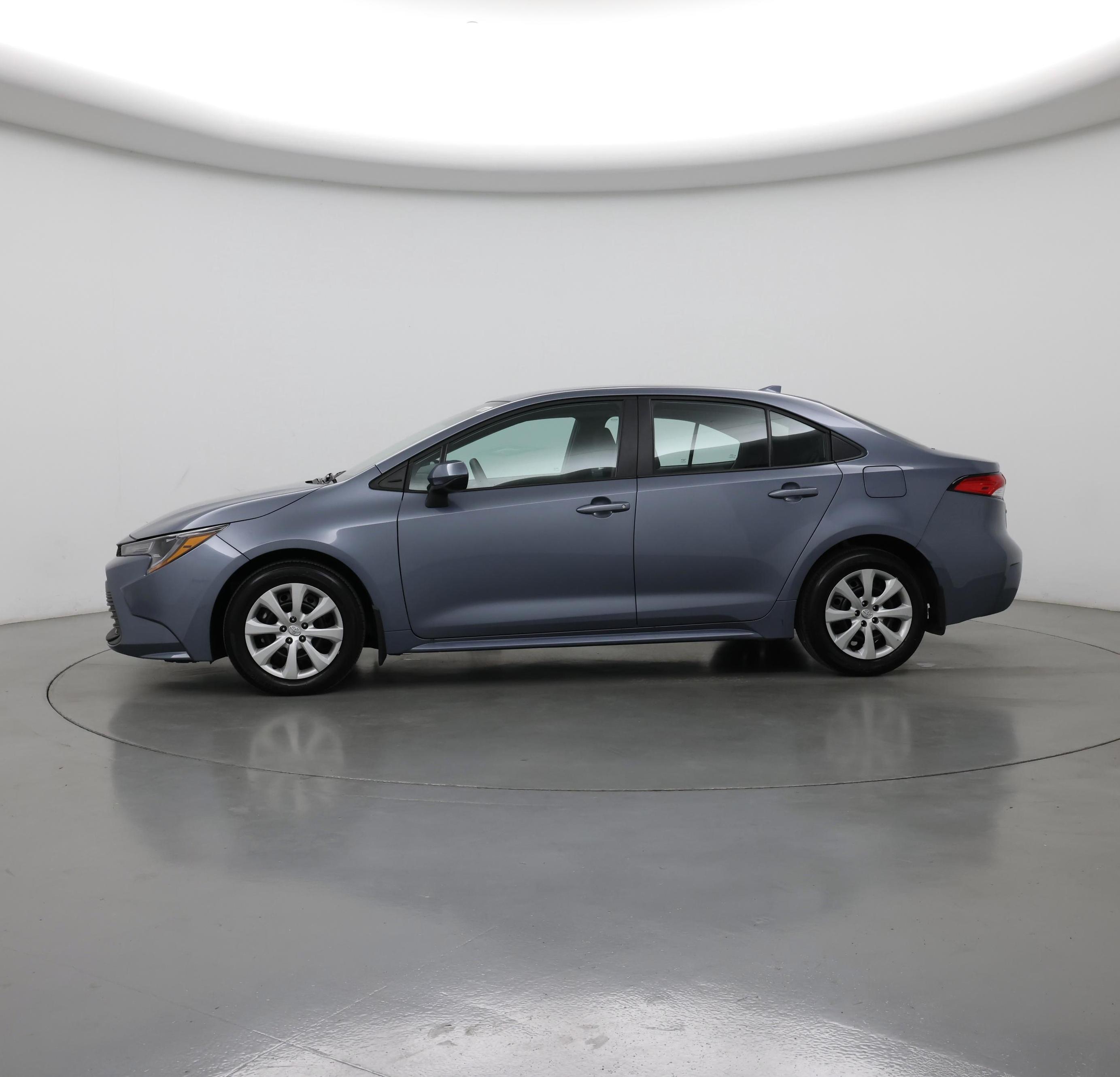 Thumbnail: 2025 Toyota Corolla - 3