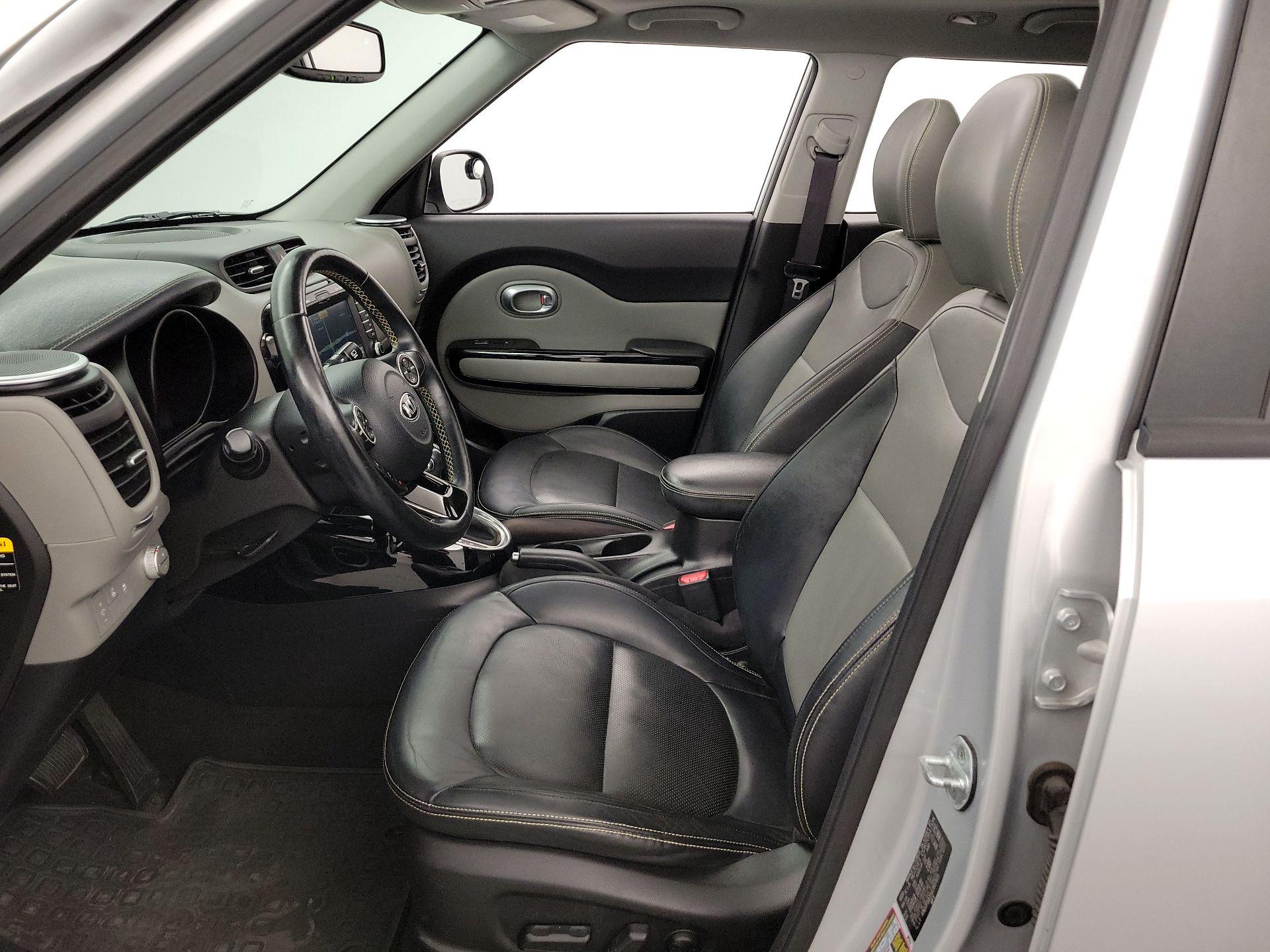 Thumbnail: 2016 Kia Soul - 11