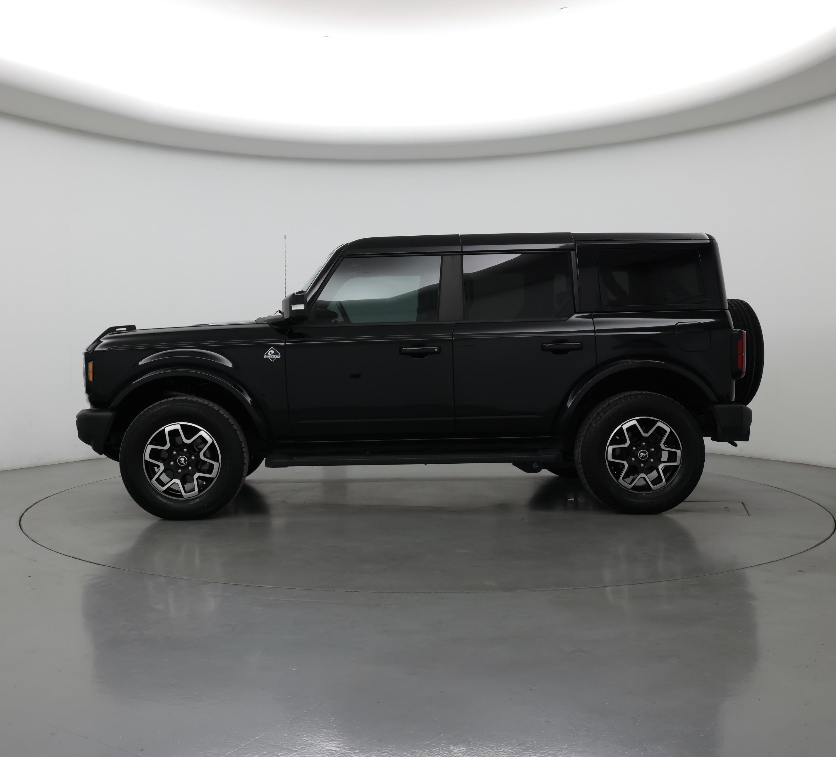 Thumbnail: 2024 Ford Bronco - 3