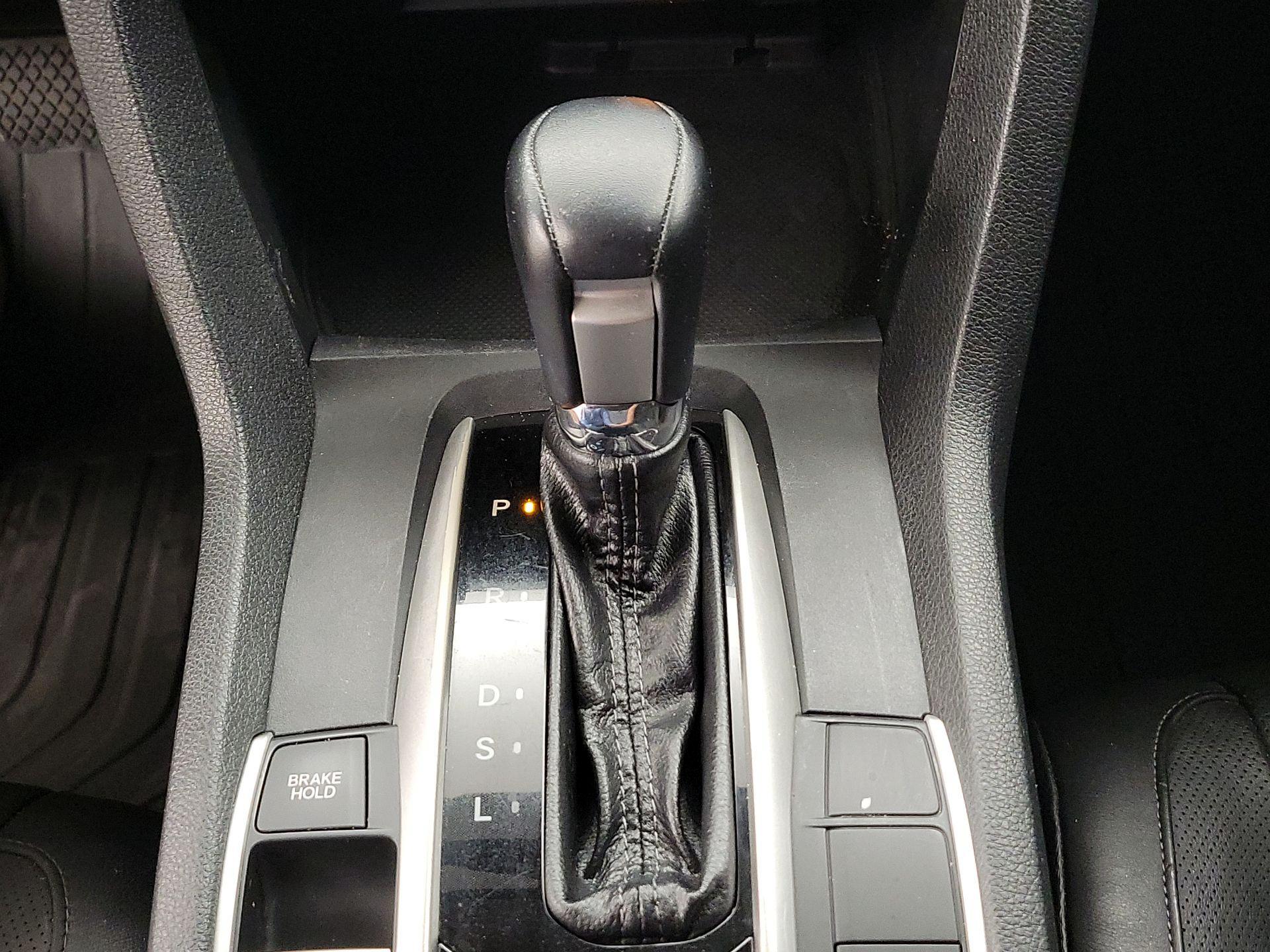 Thumbnail: 2016 Honda Civic - 18