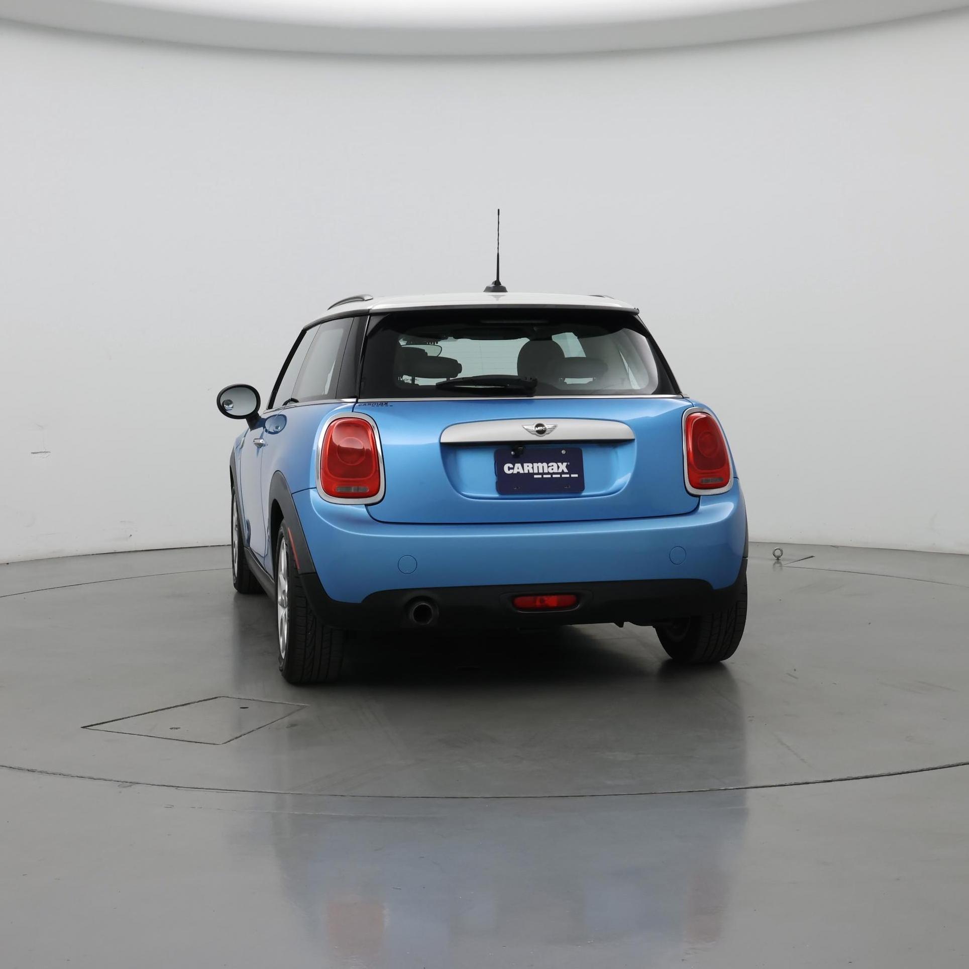Thumbnail: 2015 MINI Cooper Hardtop - 6