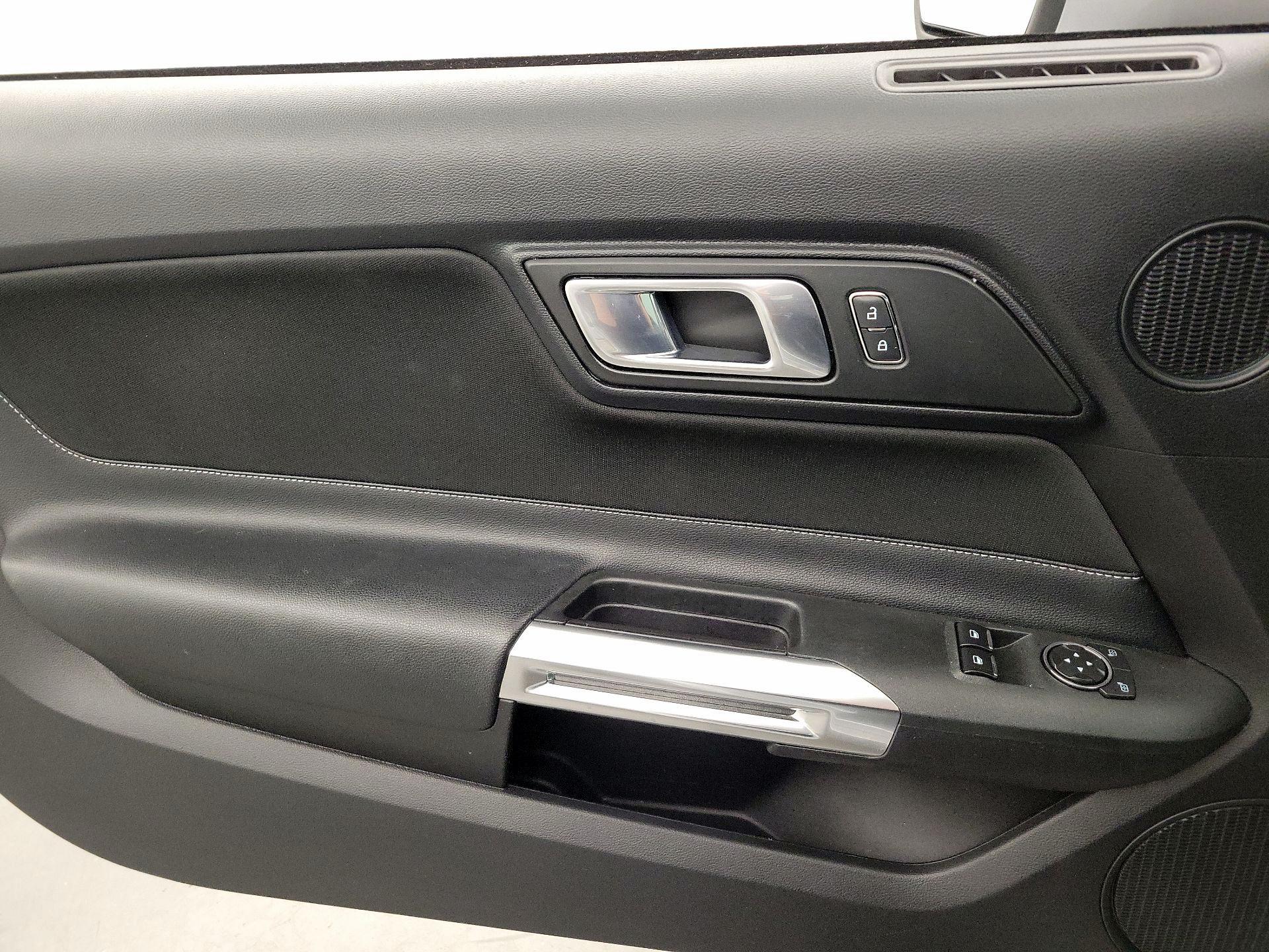 Thumbnail: 2020 Ford Mustang - 12