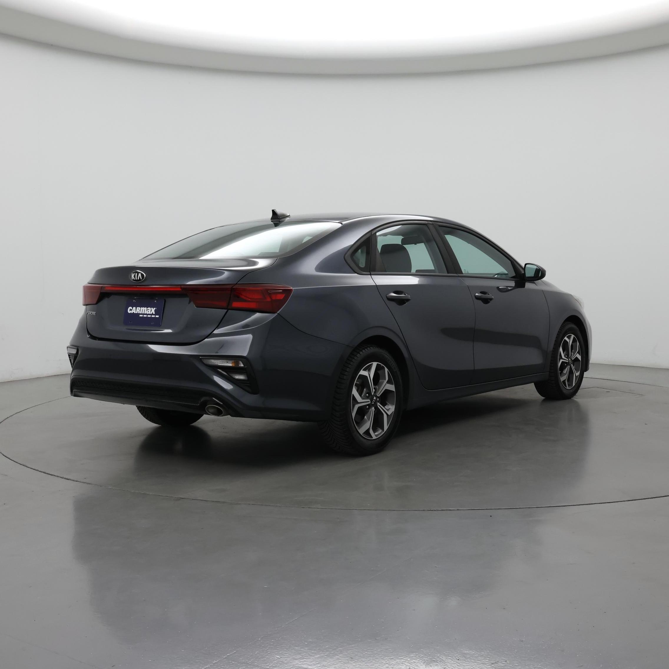 Thumbnail: 2020 Kia Forte - 8