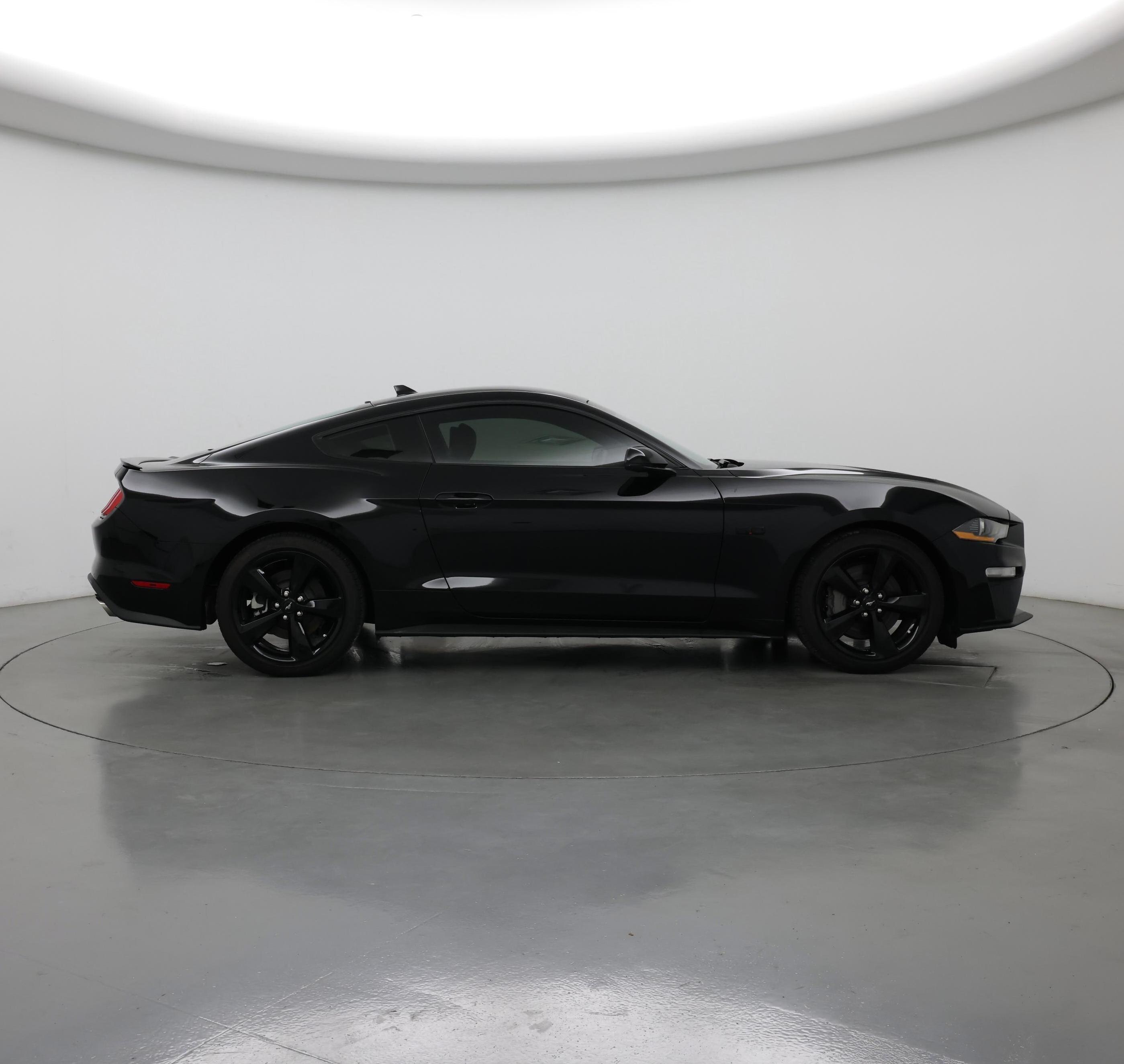 Thumbnail: 2022 Ford Mustang - 7