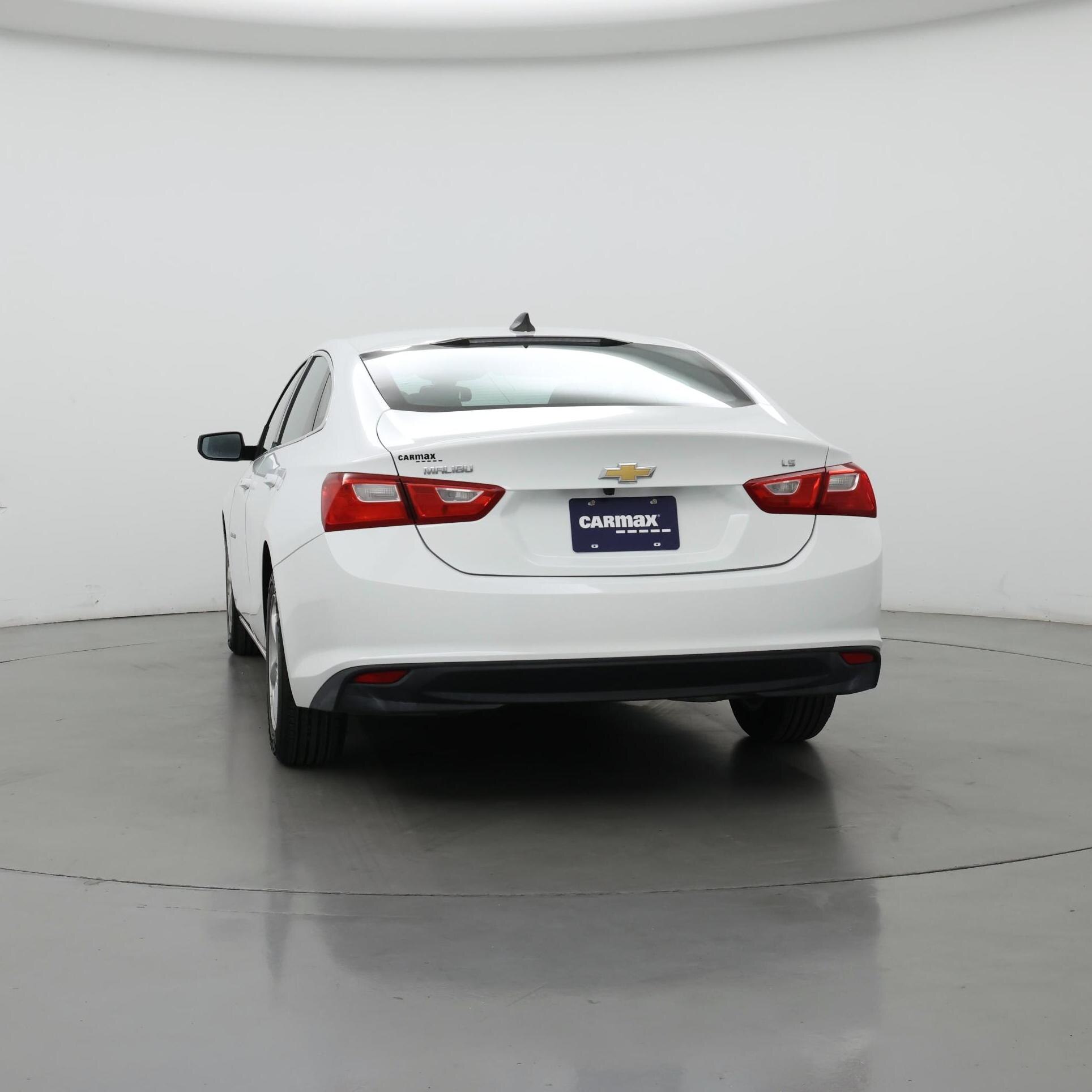 Thumbnail: 2016 Chevrolet Malibu - 6