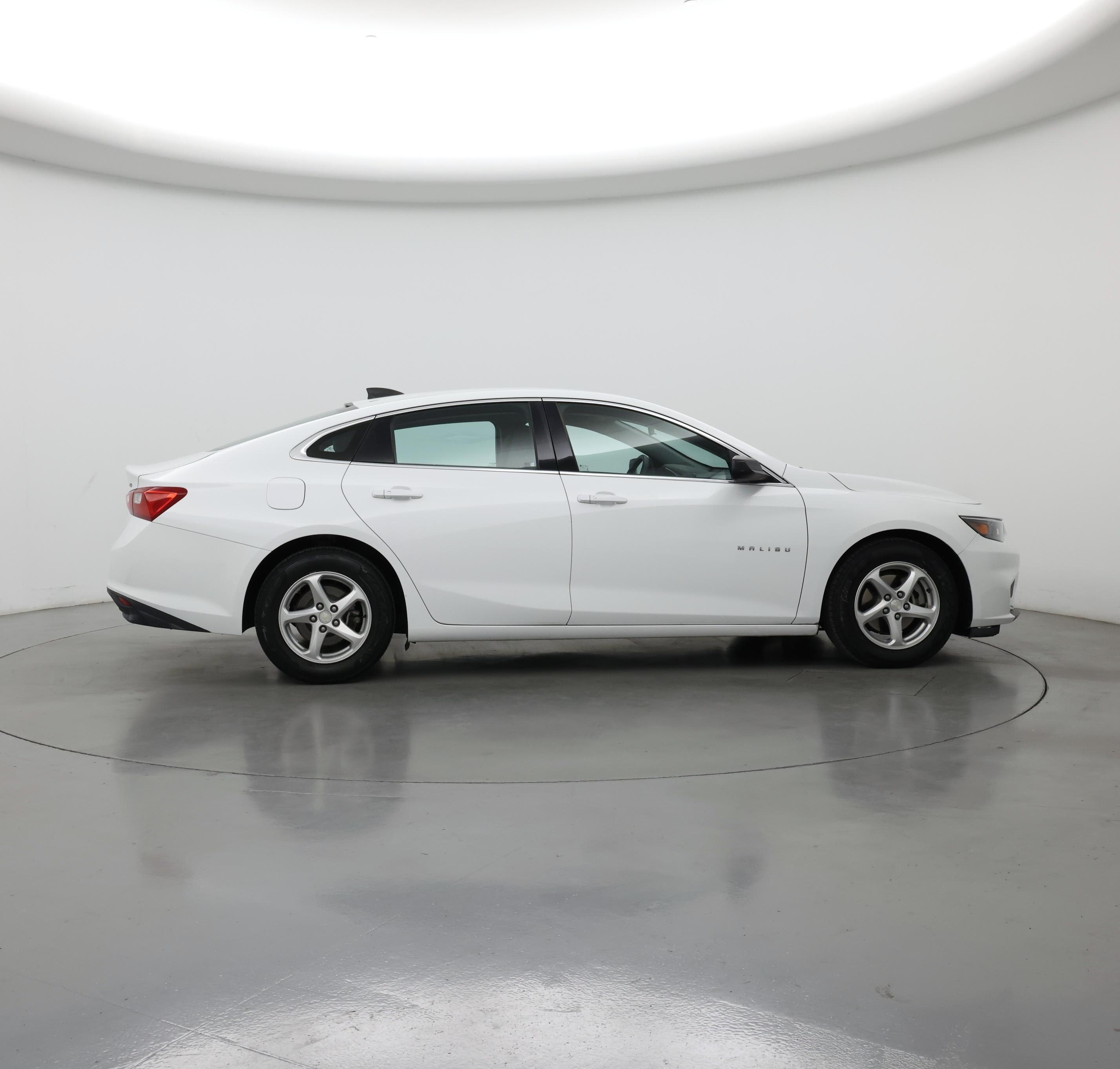 Thumbnail: 2016 Chevrolet Malibu - 7