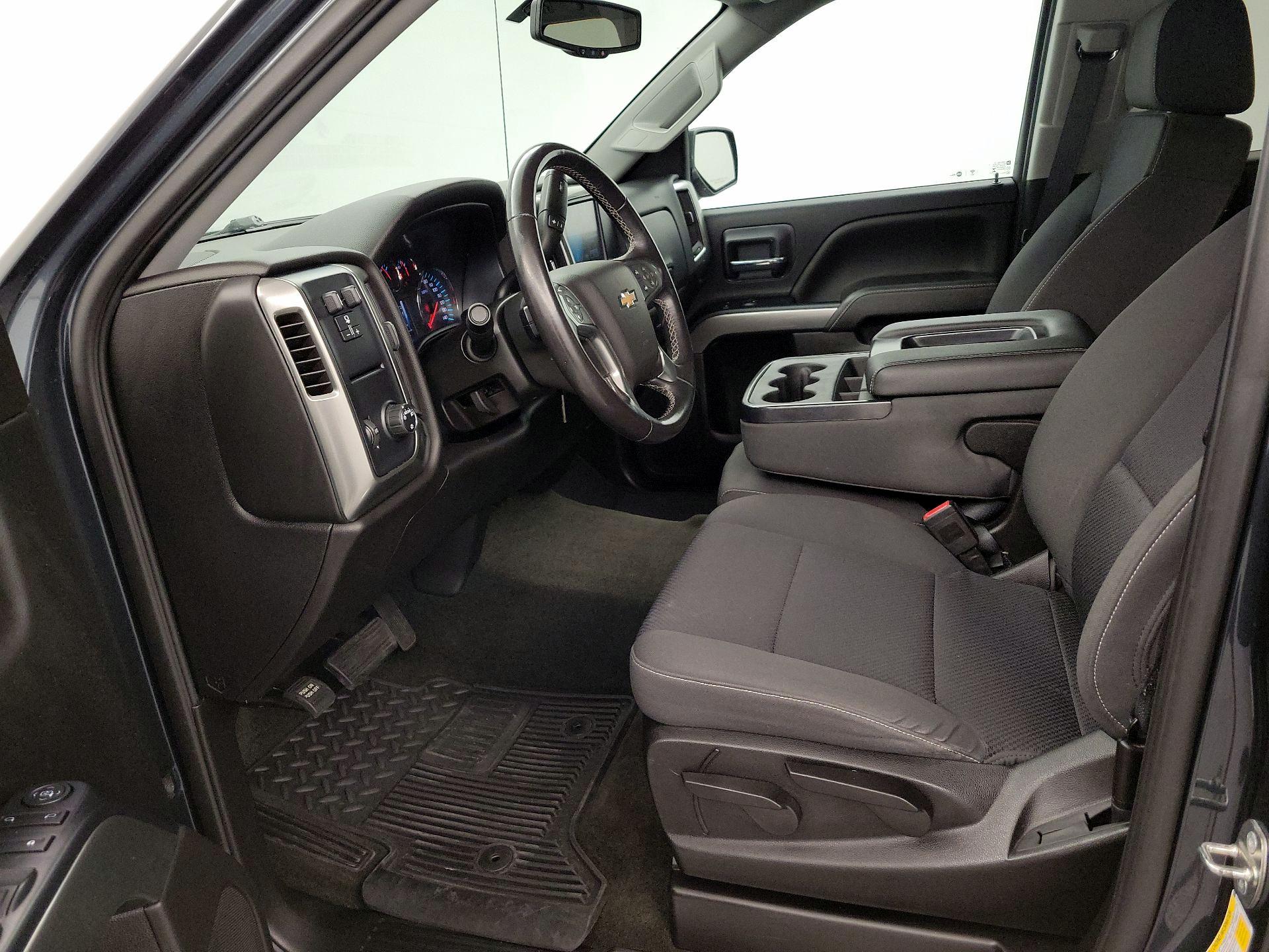 Thumbnail: 2018 Chevrolet Silverado 1500 - 11