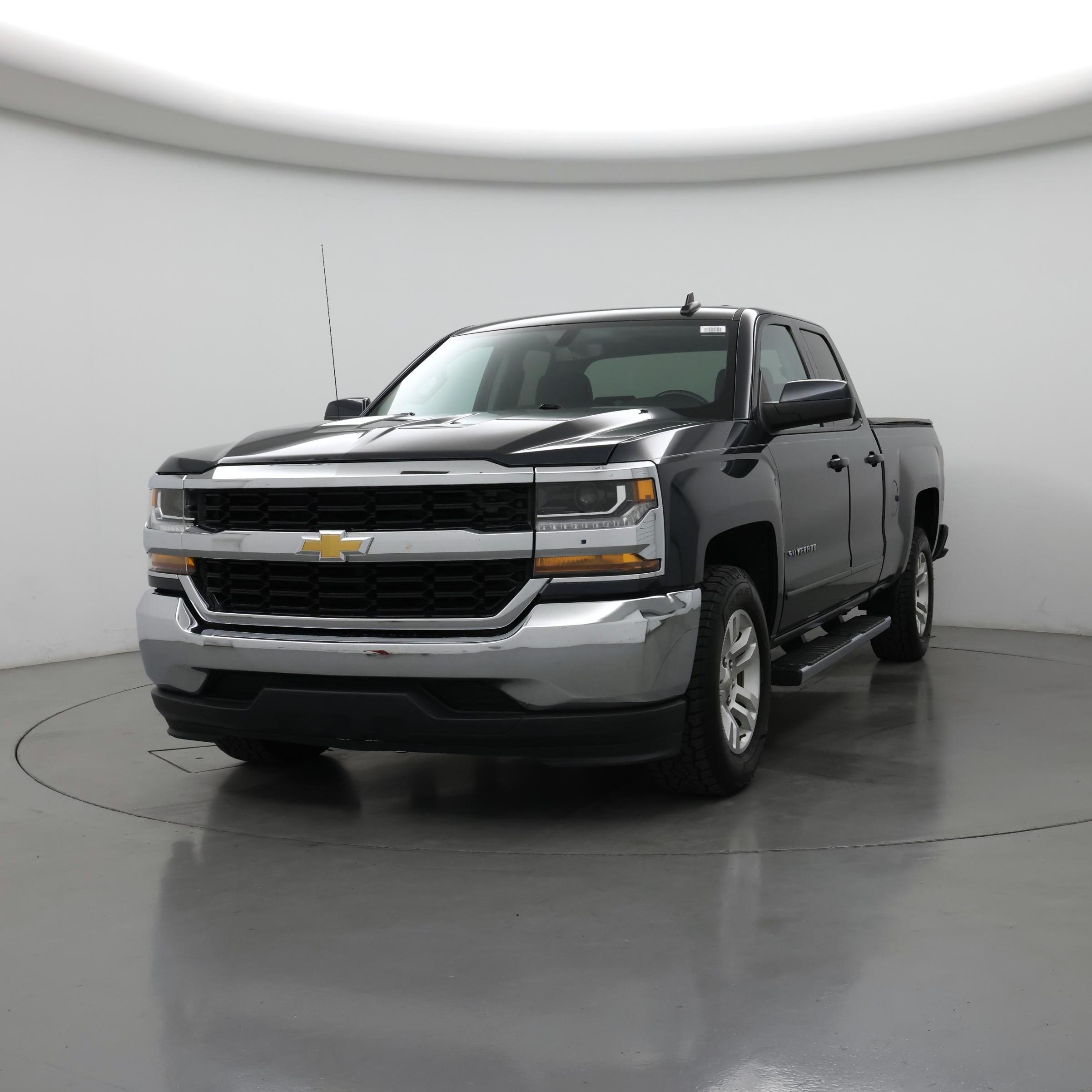 Thumbnail: 2018 Chevrolet Silverado 1500 - 4