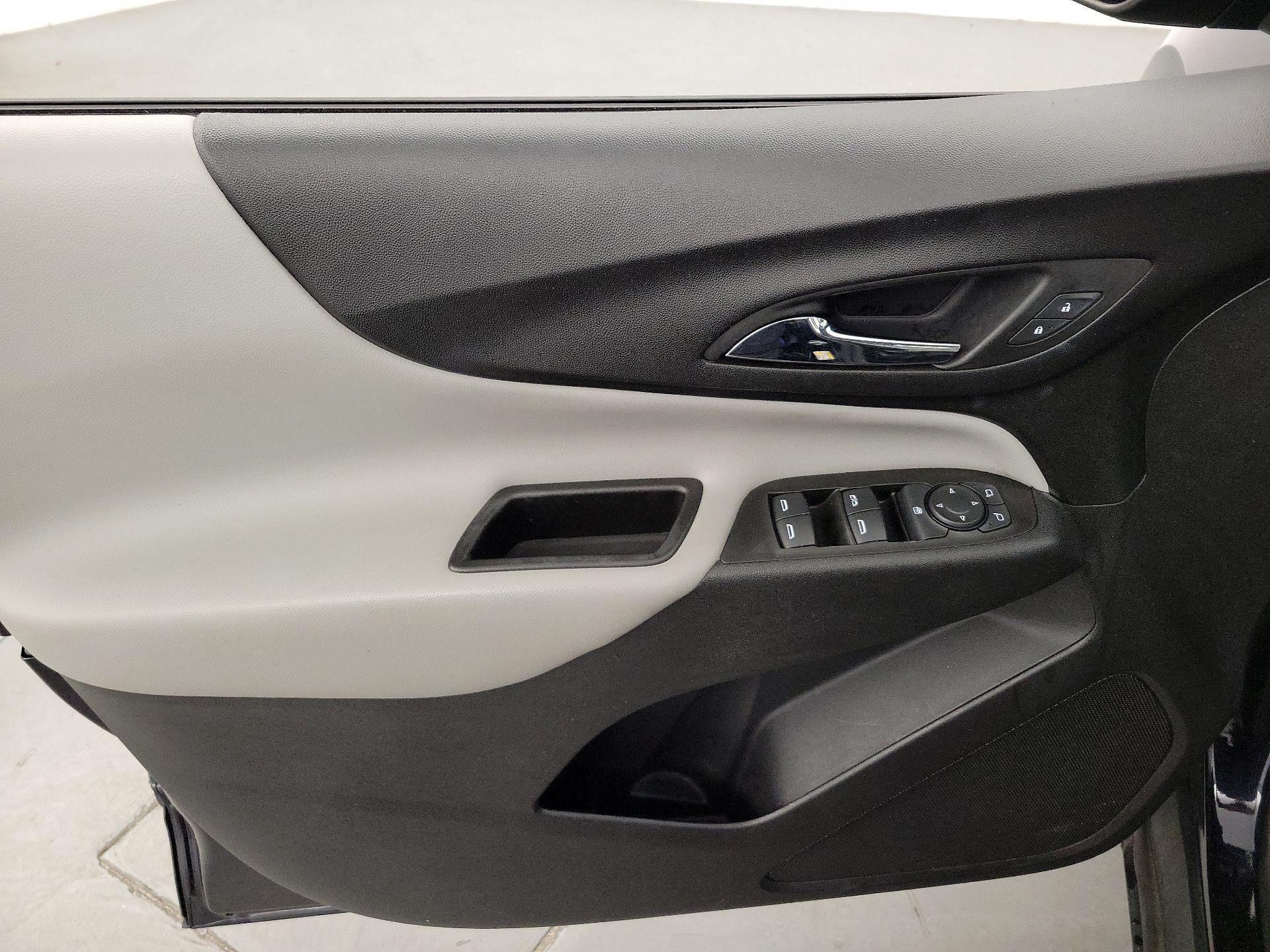 Thumbnail: 2020 Chevrolet Equinox - 12