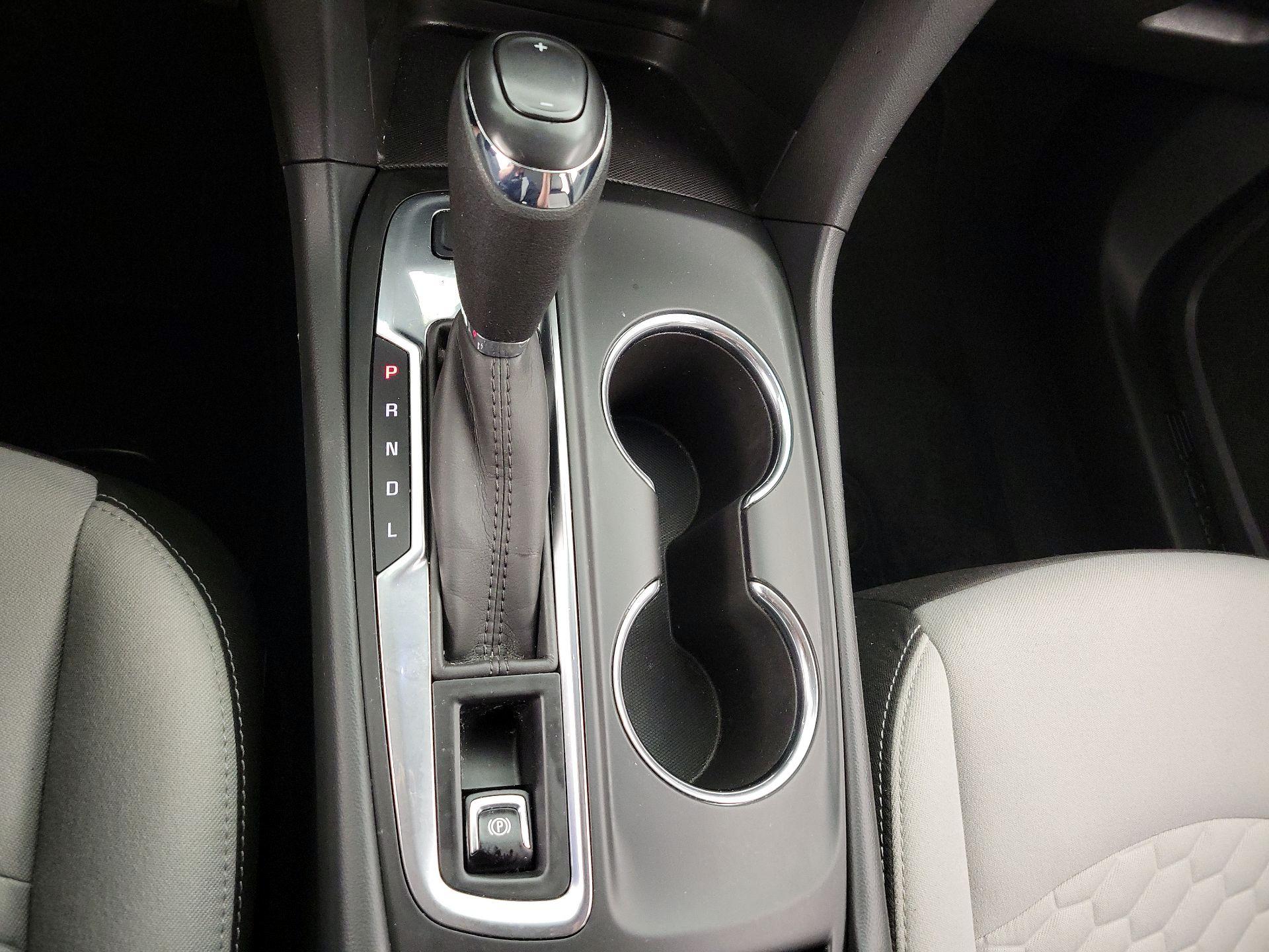 Thumbnail: 2020 Chevrolet Equinox - 17