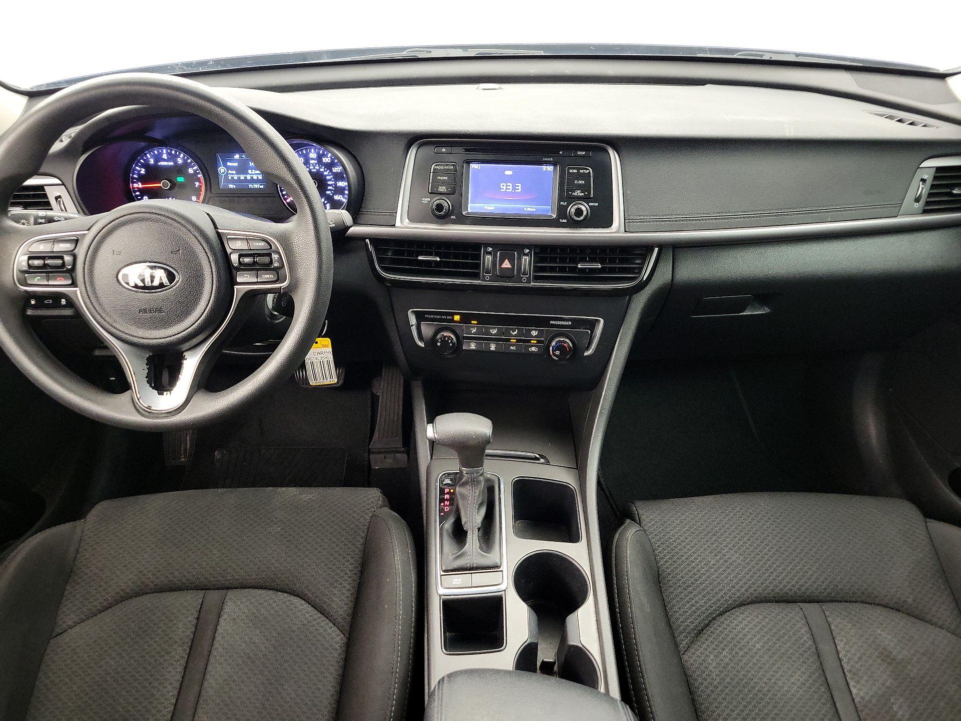 Thumbnail: 2017 Kia Optima - 9