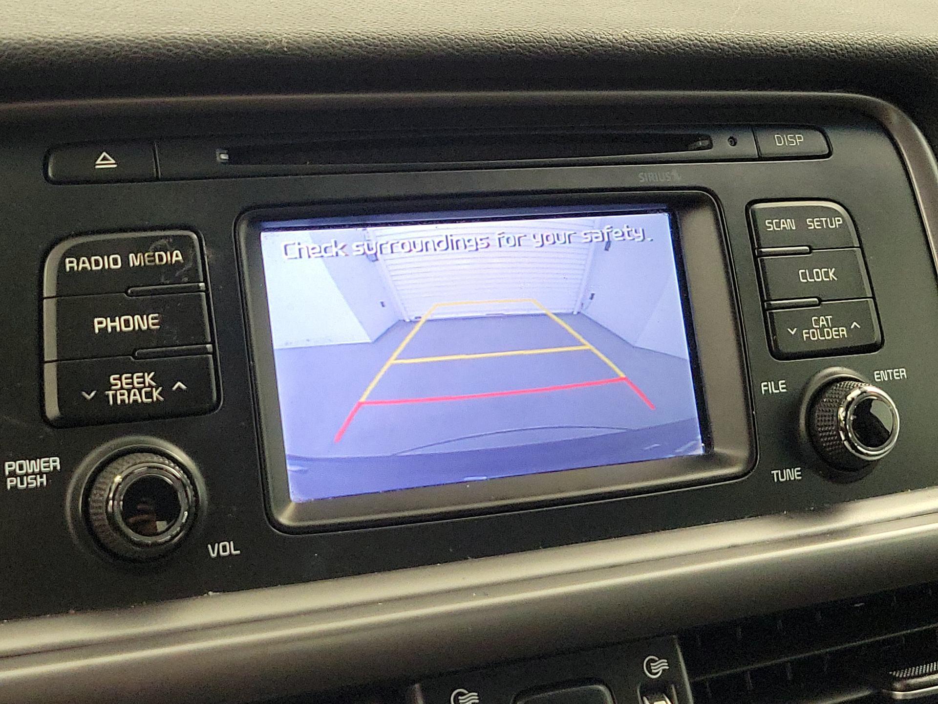 Thumbnail: 2017 Kia Optima - 14