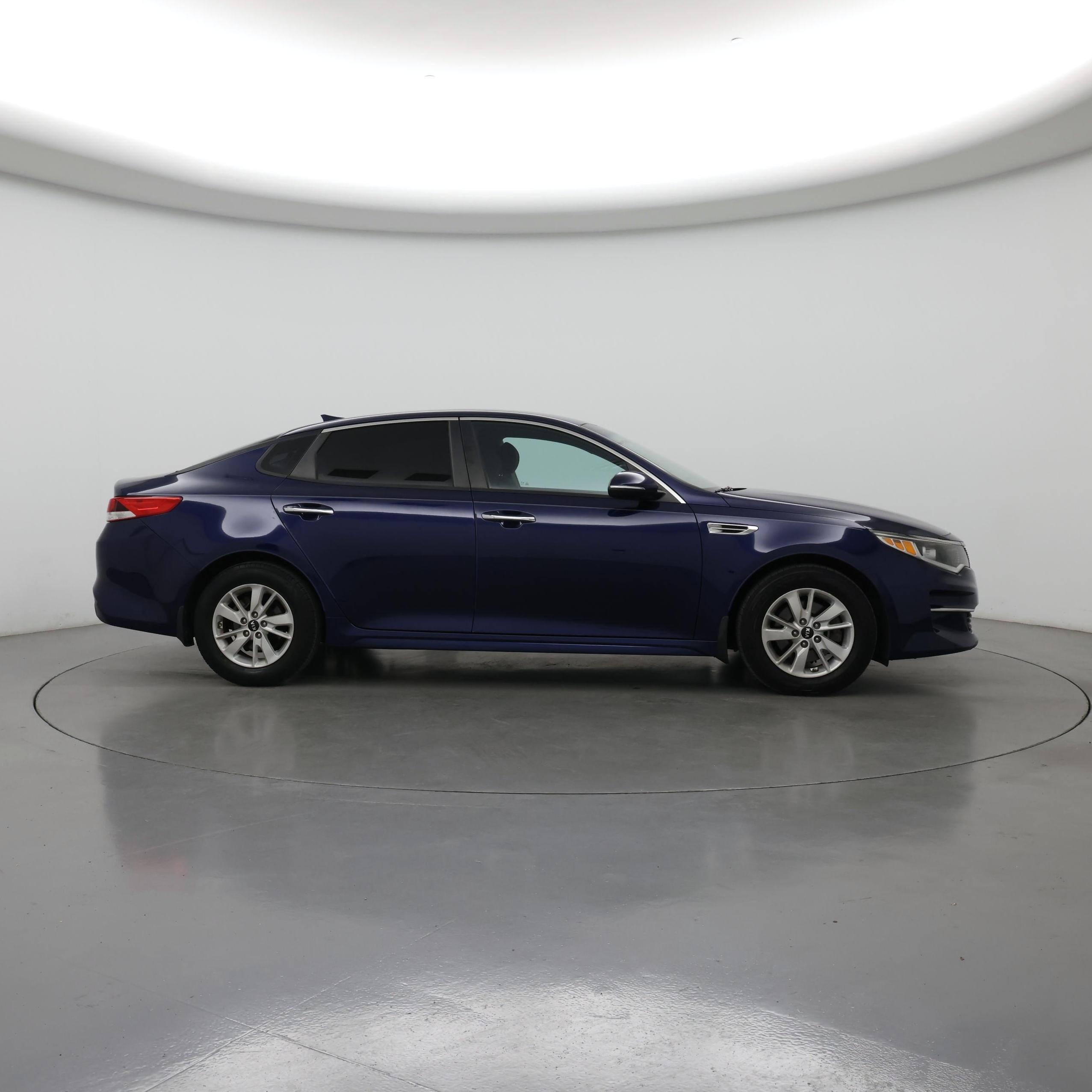 Thumbnail: 2017 Kia Optima - 7