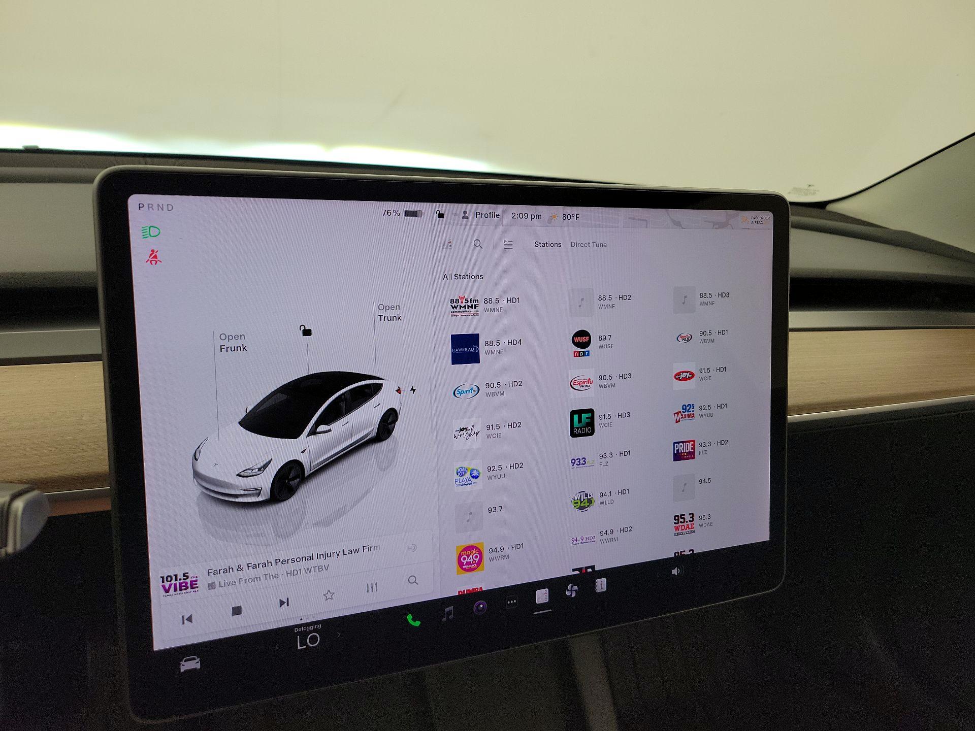 Thumbnail: 2022 Tesla Model 3 - 15