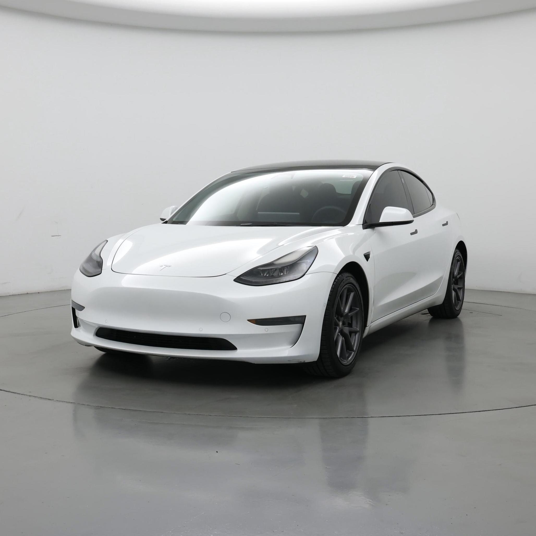 Thumbnail: 2022 Tesla Model 3 - 4