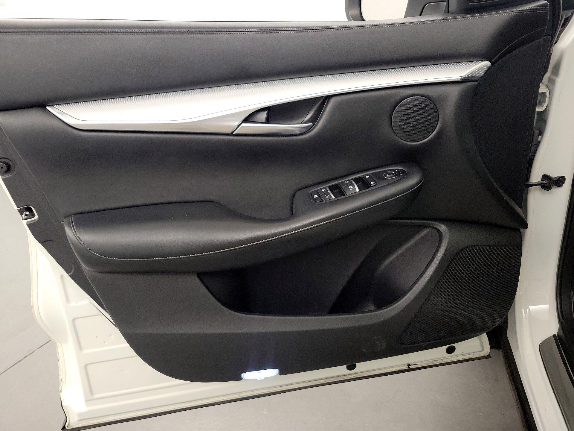 Thumbnail: 2021 INFINITI QX50 - 12