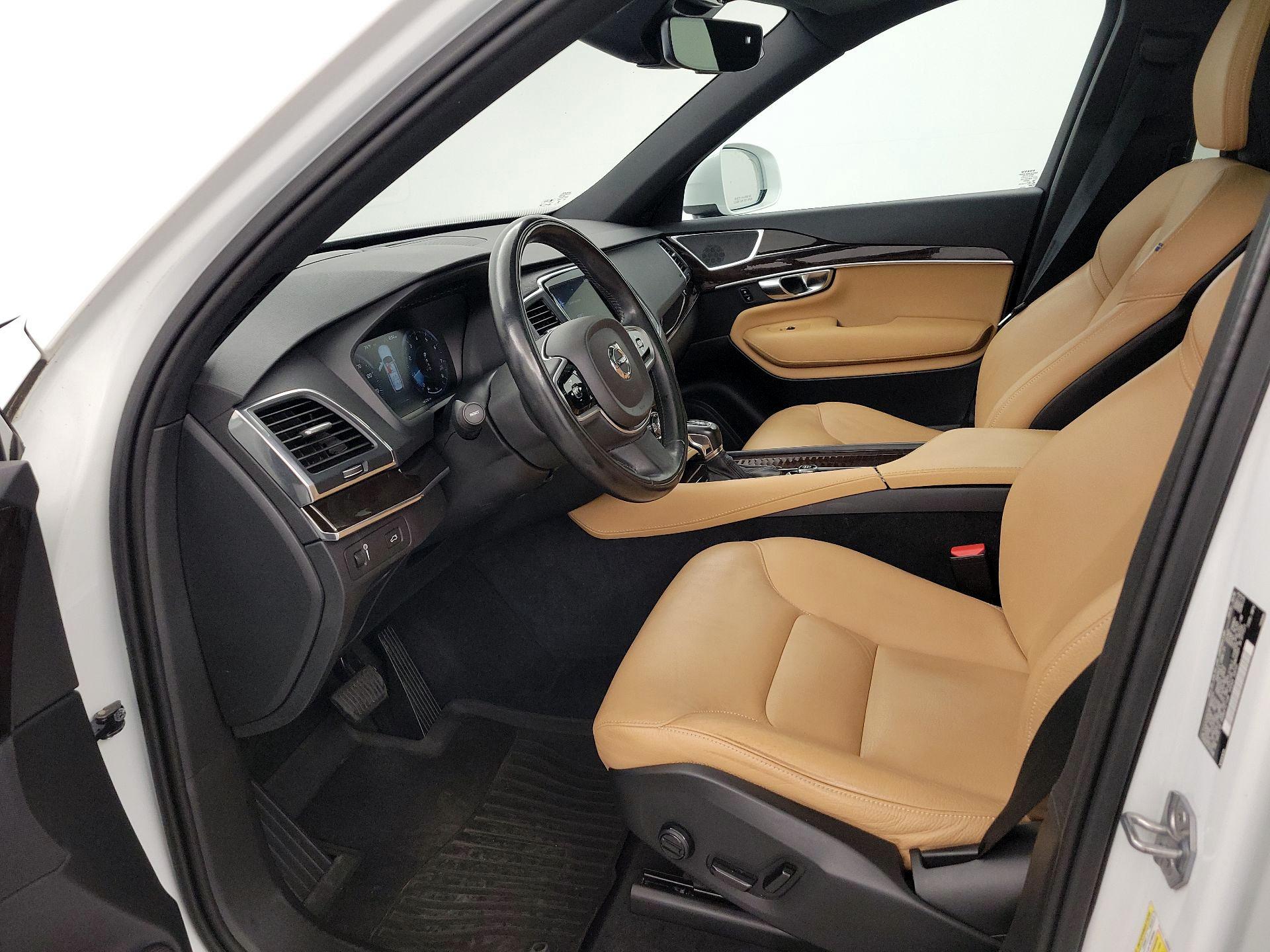 Thumbnail: 2019 Volvo XC90 - 11