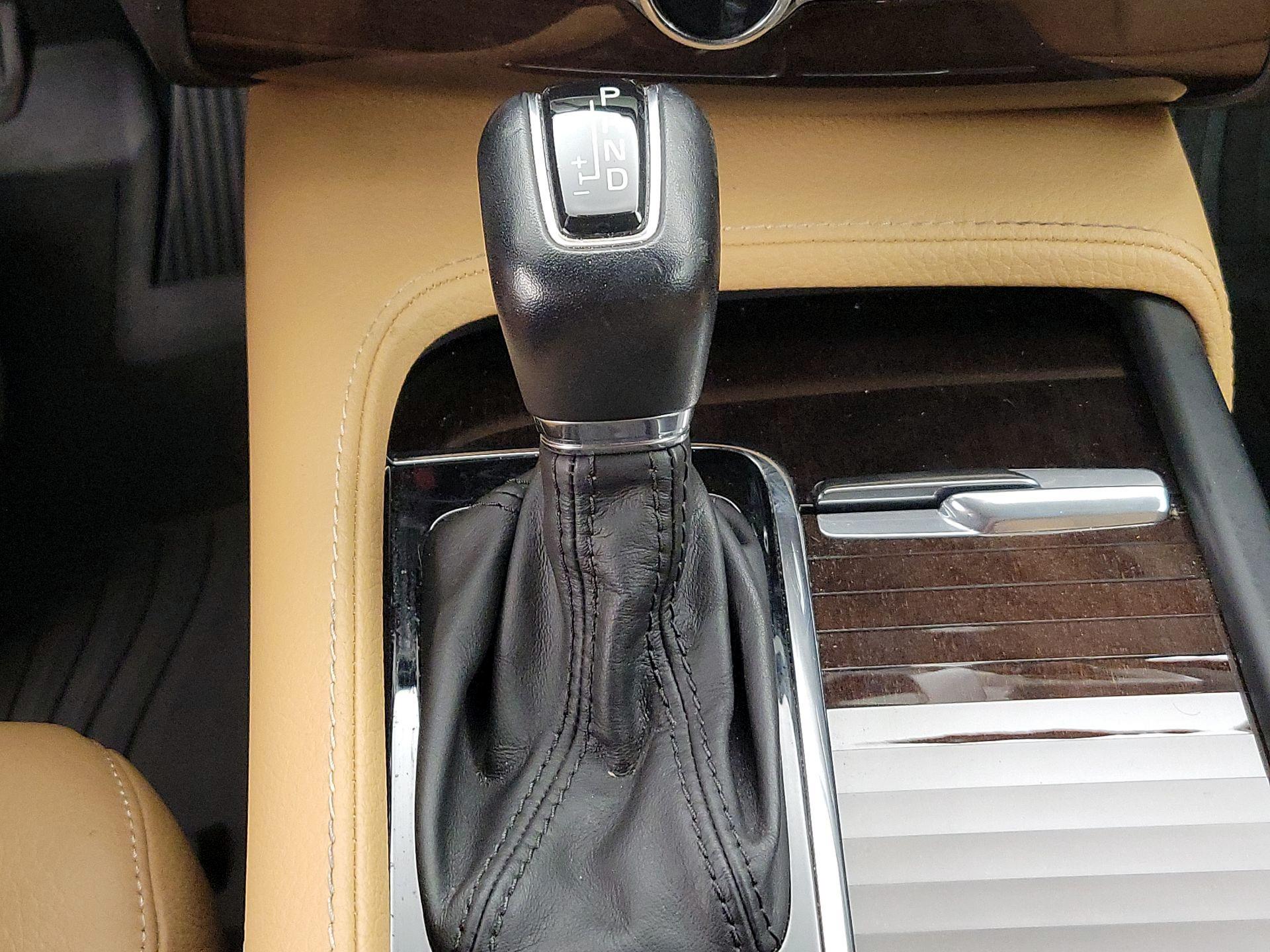 Thumbnail: 2019 Volvo XC90 - 17