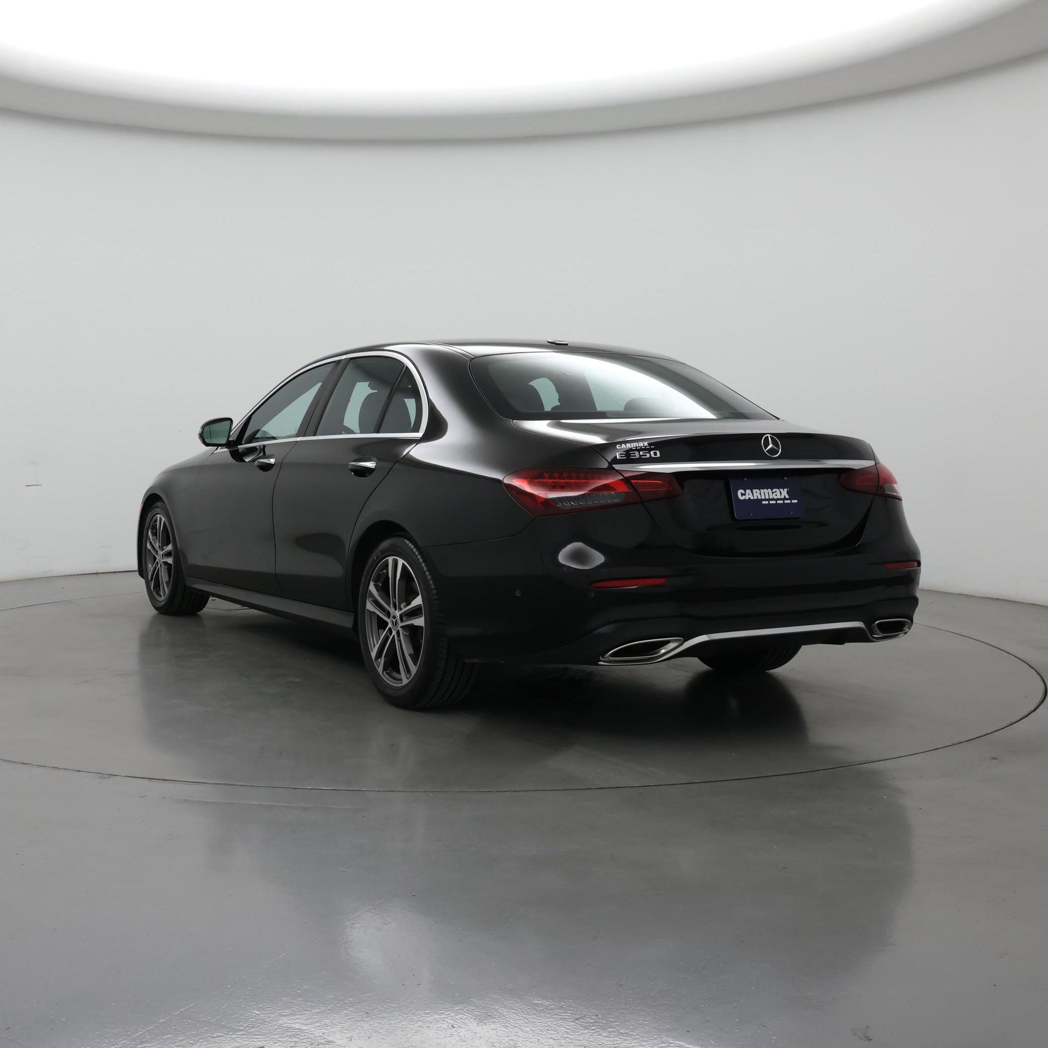 Thumbnail: 2021 Mercedes-Benz E-Class - 2
