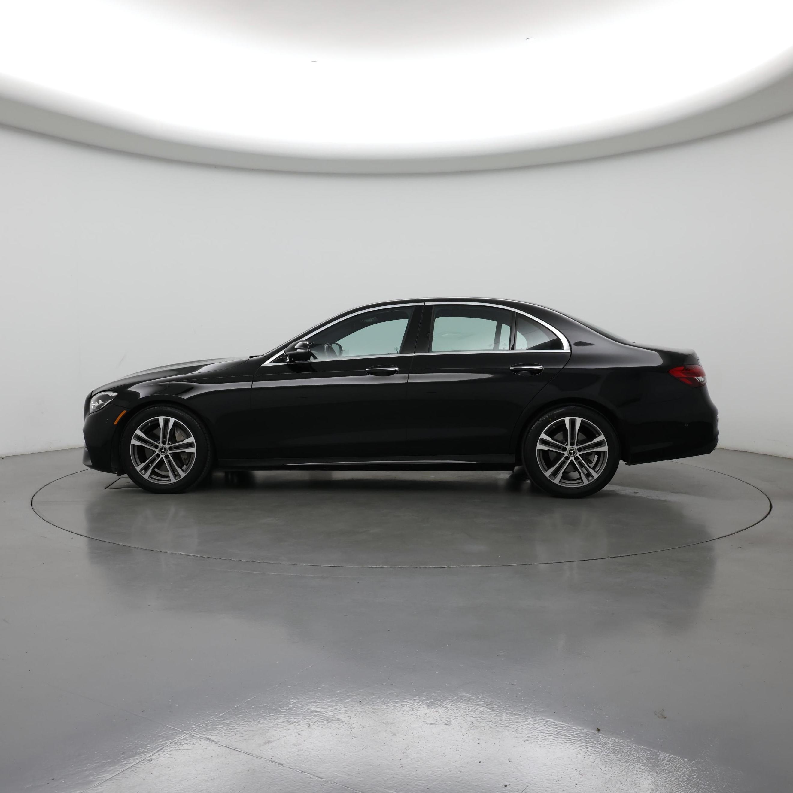 Thumbnail: 2021 Mercedes-Benz E-Class - 3