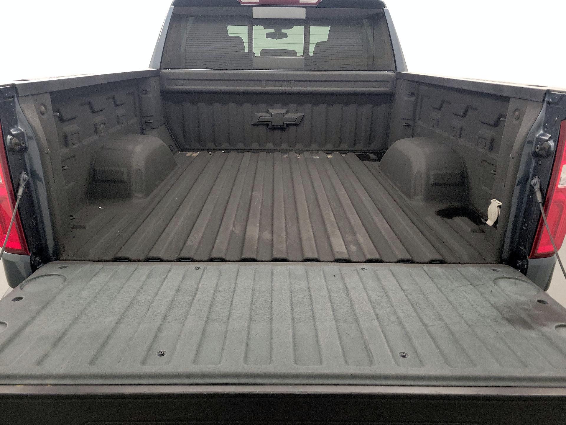Thumbnail: 2020 Chevrolet Silverado 1500 - 20