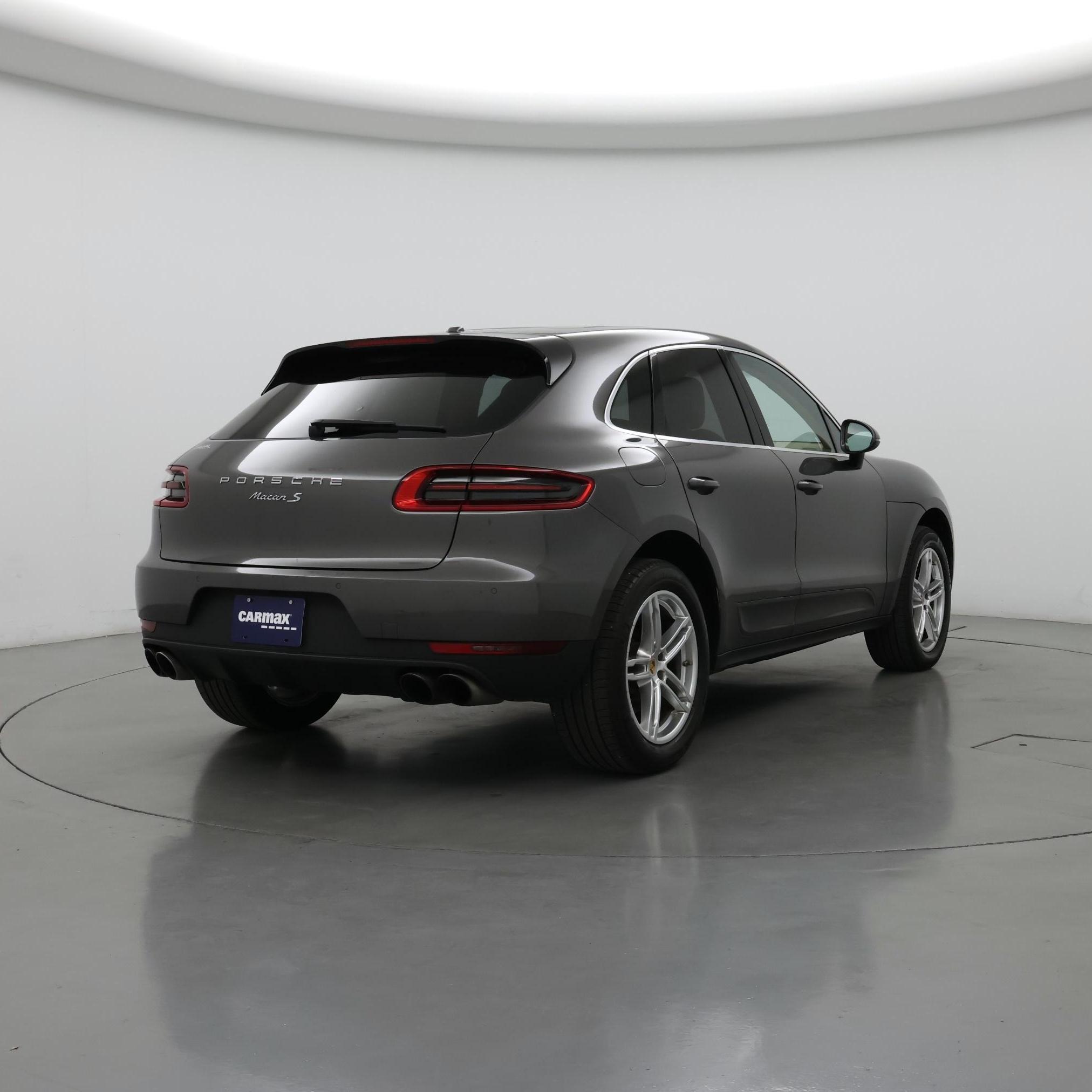 Thumbnail: 2016 Porsche Macan - 8