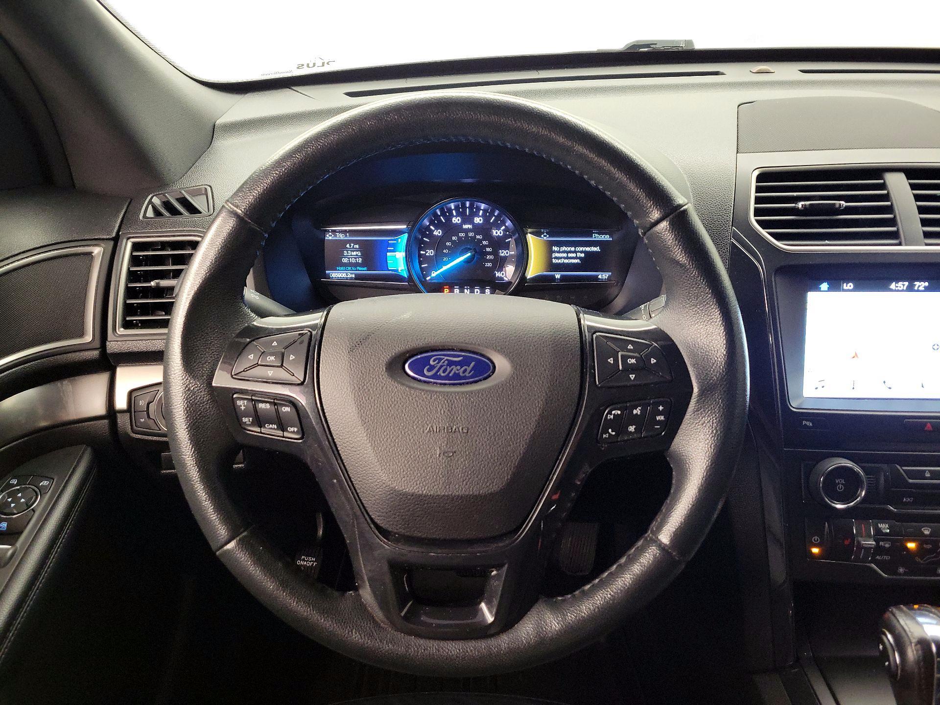 Thumbnail: 2018 Ford Explorer - 10