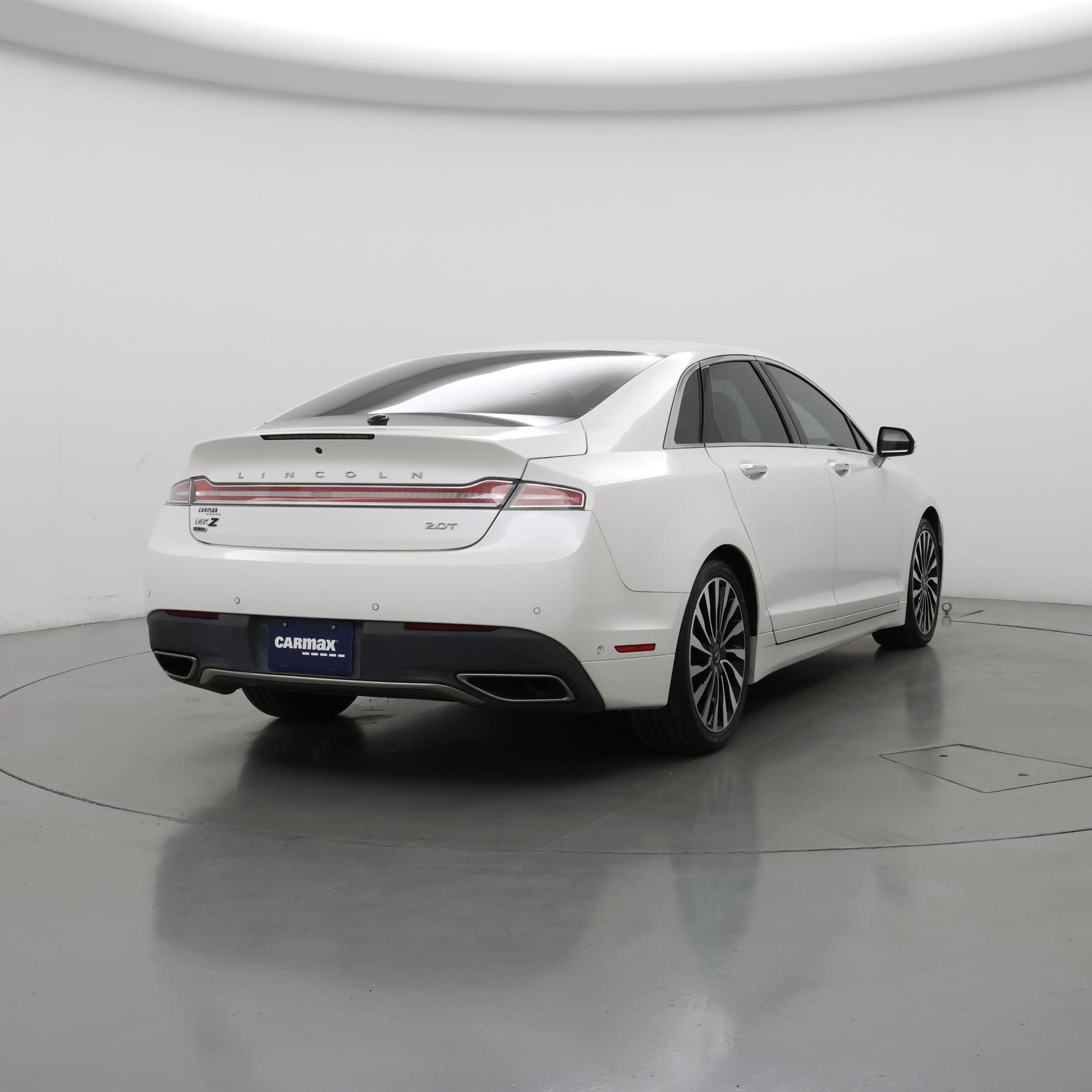 Thumbnail: 2017 Lincoln MKZ - 8