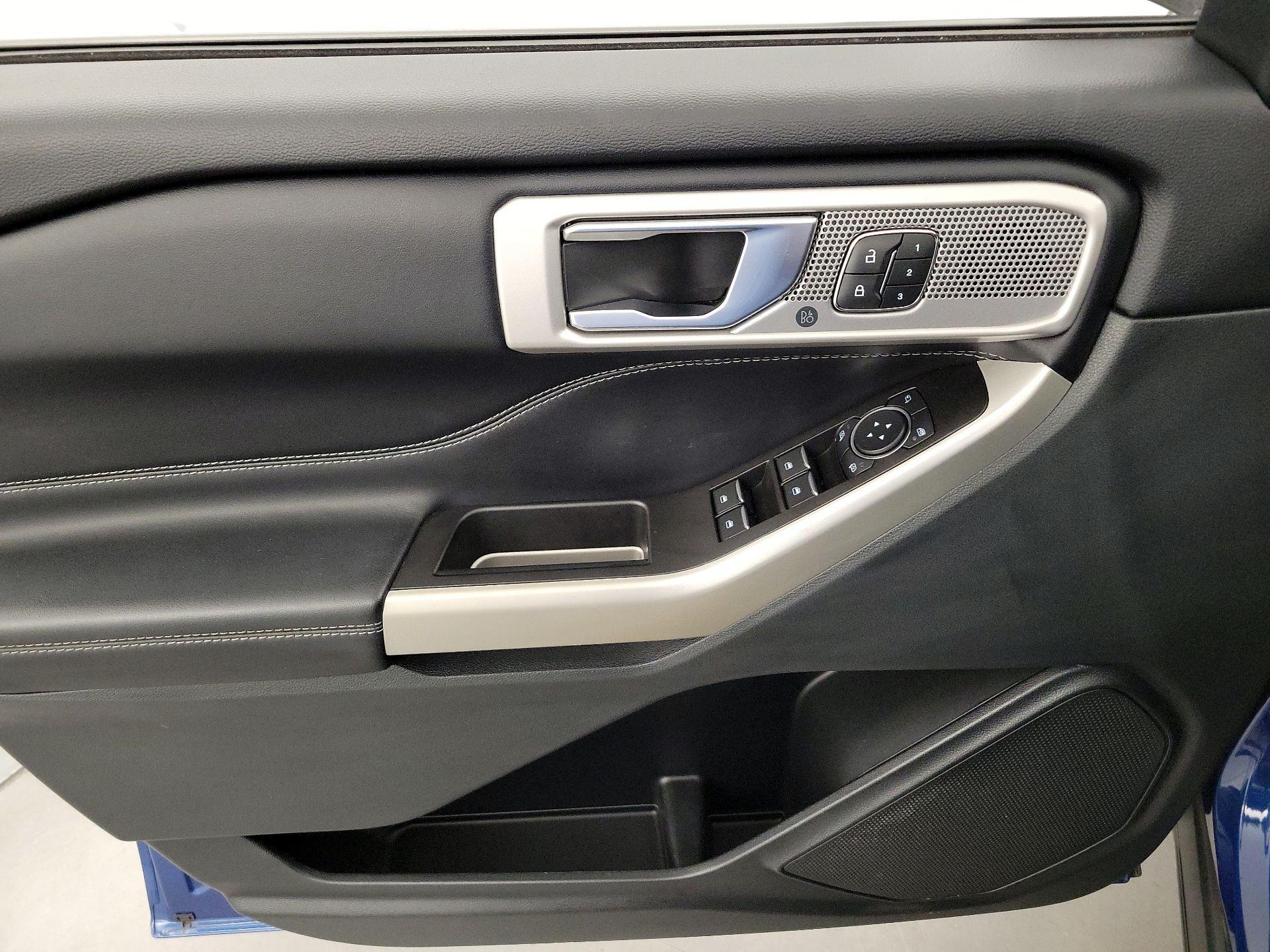 Thumbnail: 2021 Ford Explorer - 12