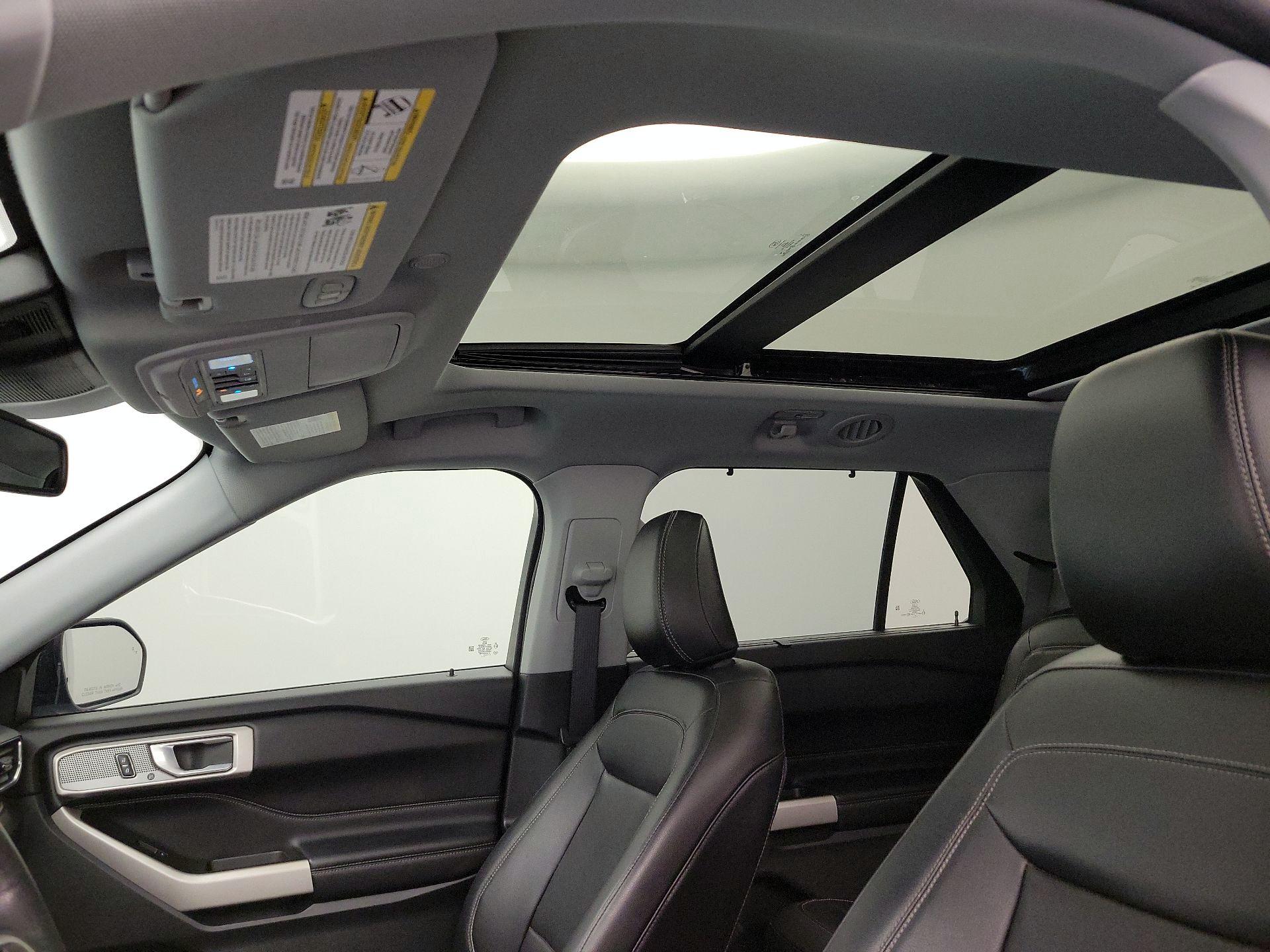 Thumbnail: 2021 Ford Explorer - 20