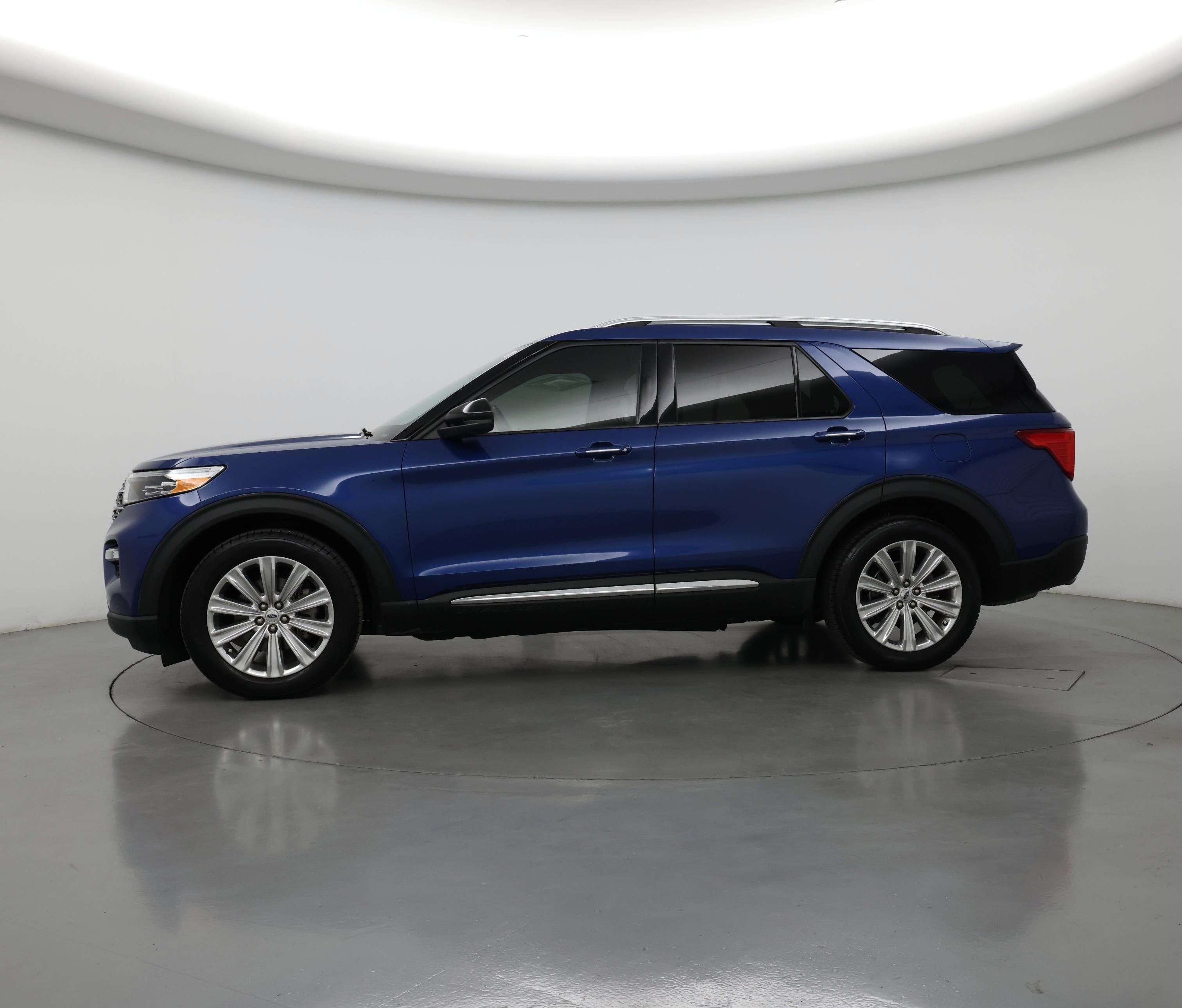 Thumbnail: 2021 Ford Explorer - 3