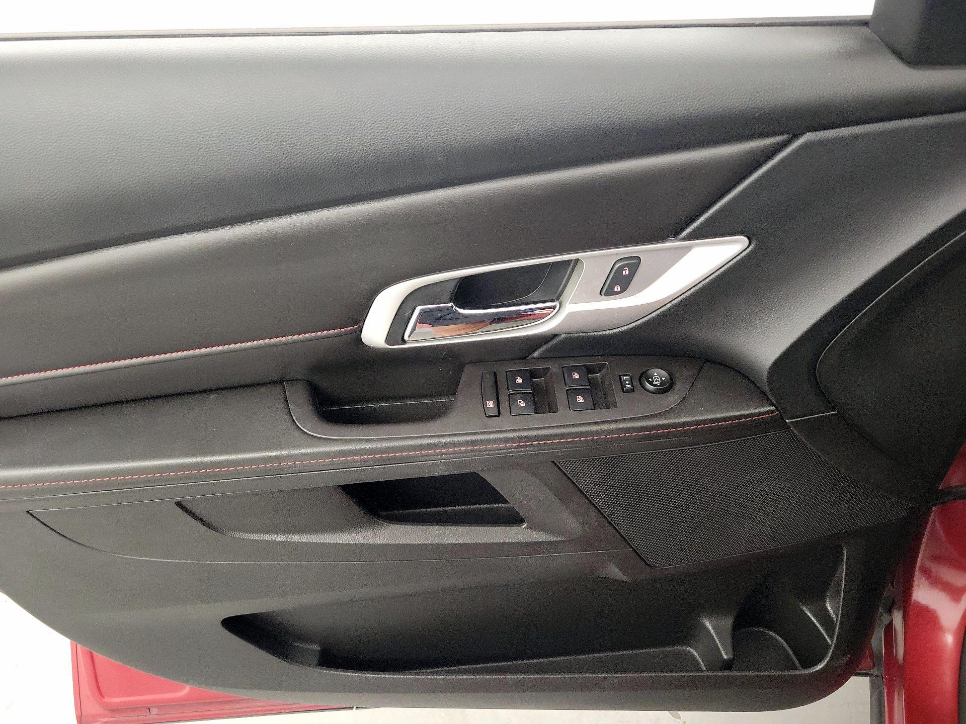 Thumbnail: 2015 GMC Terrain - 12