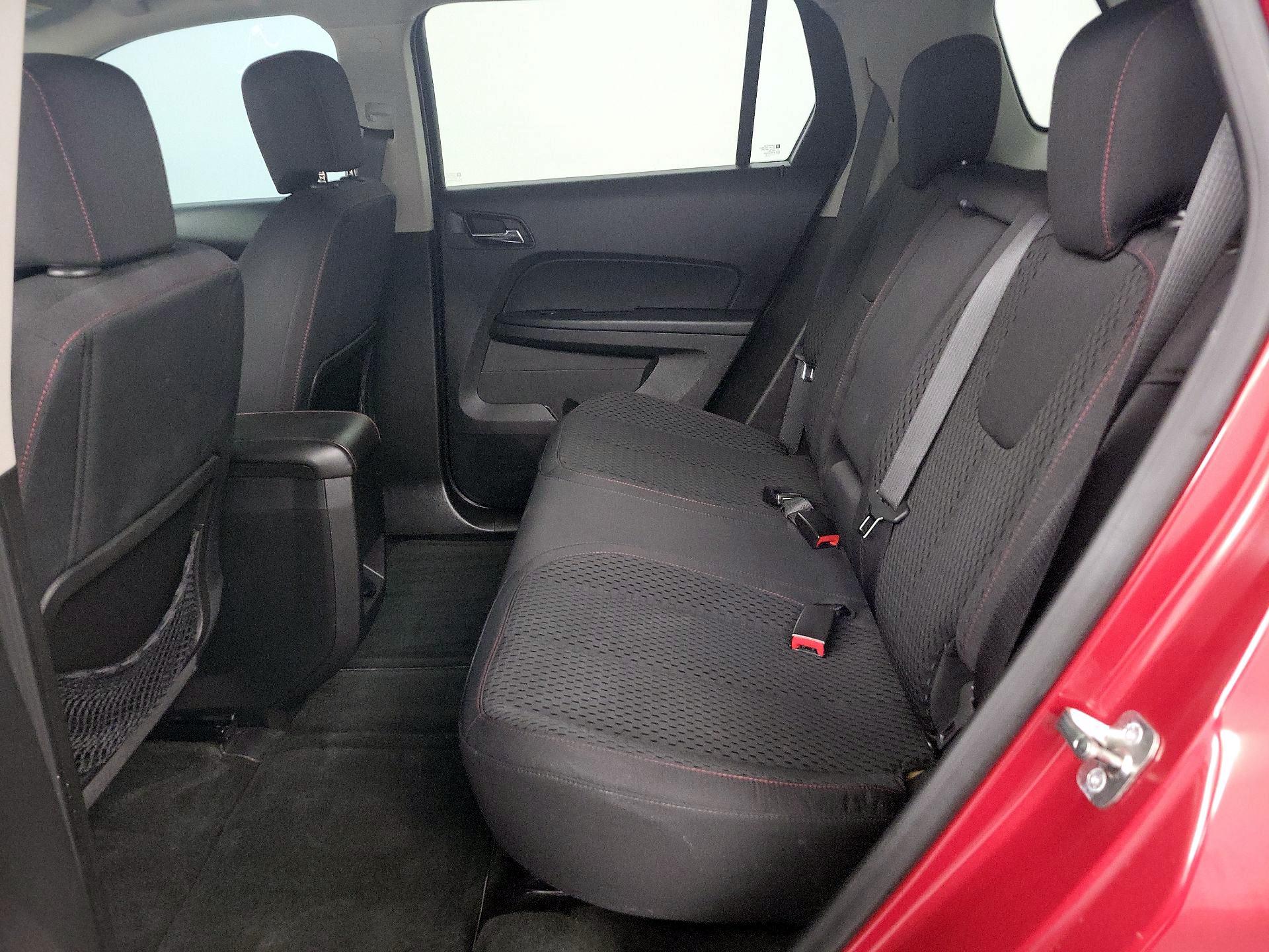 Thumbnail: 2015 GMC Terrain - 17