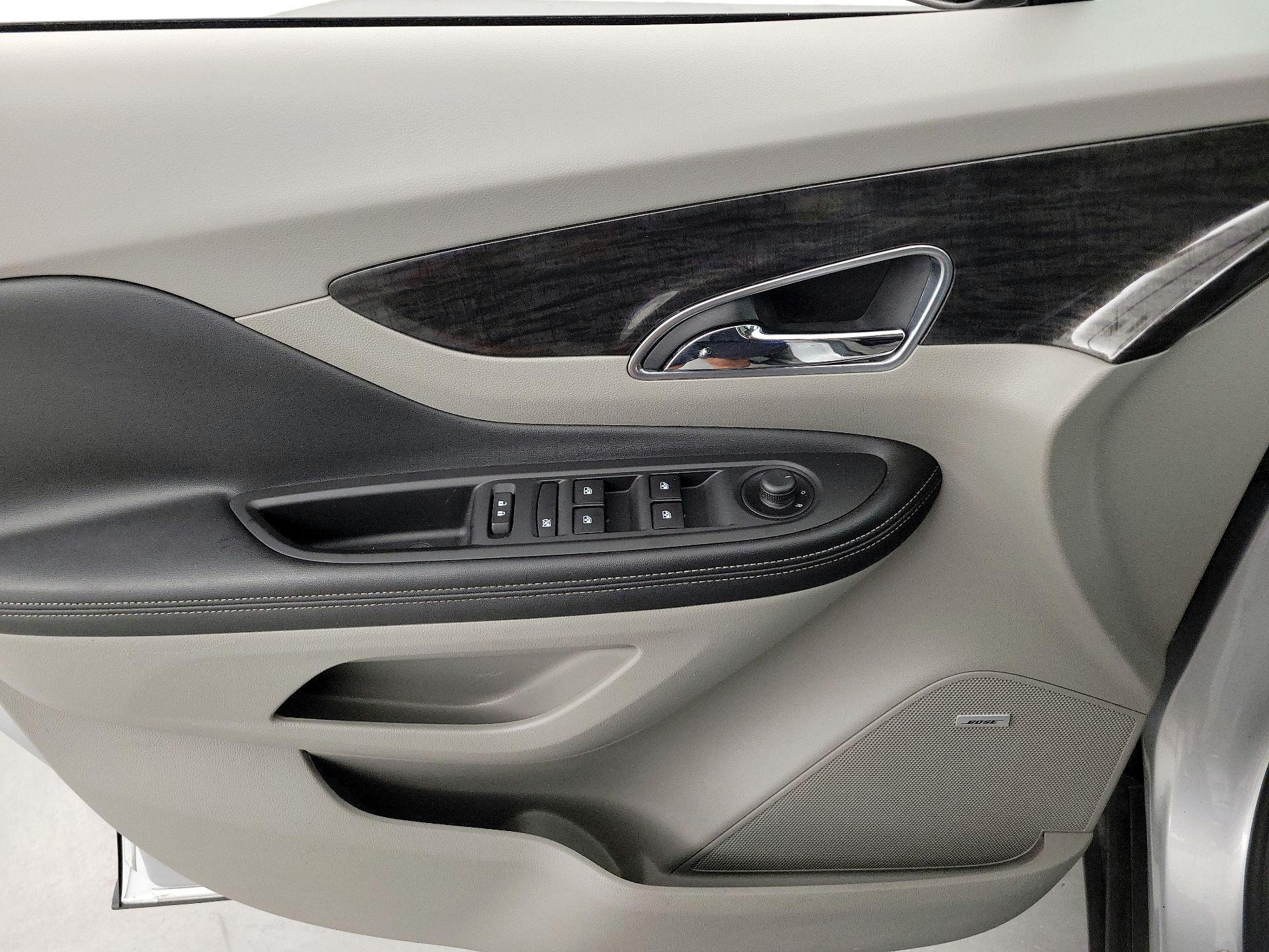 Thumbnail: 2016 Buick Encore - 12