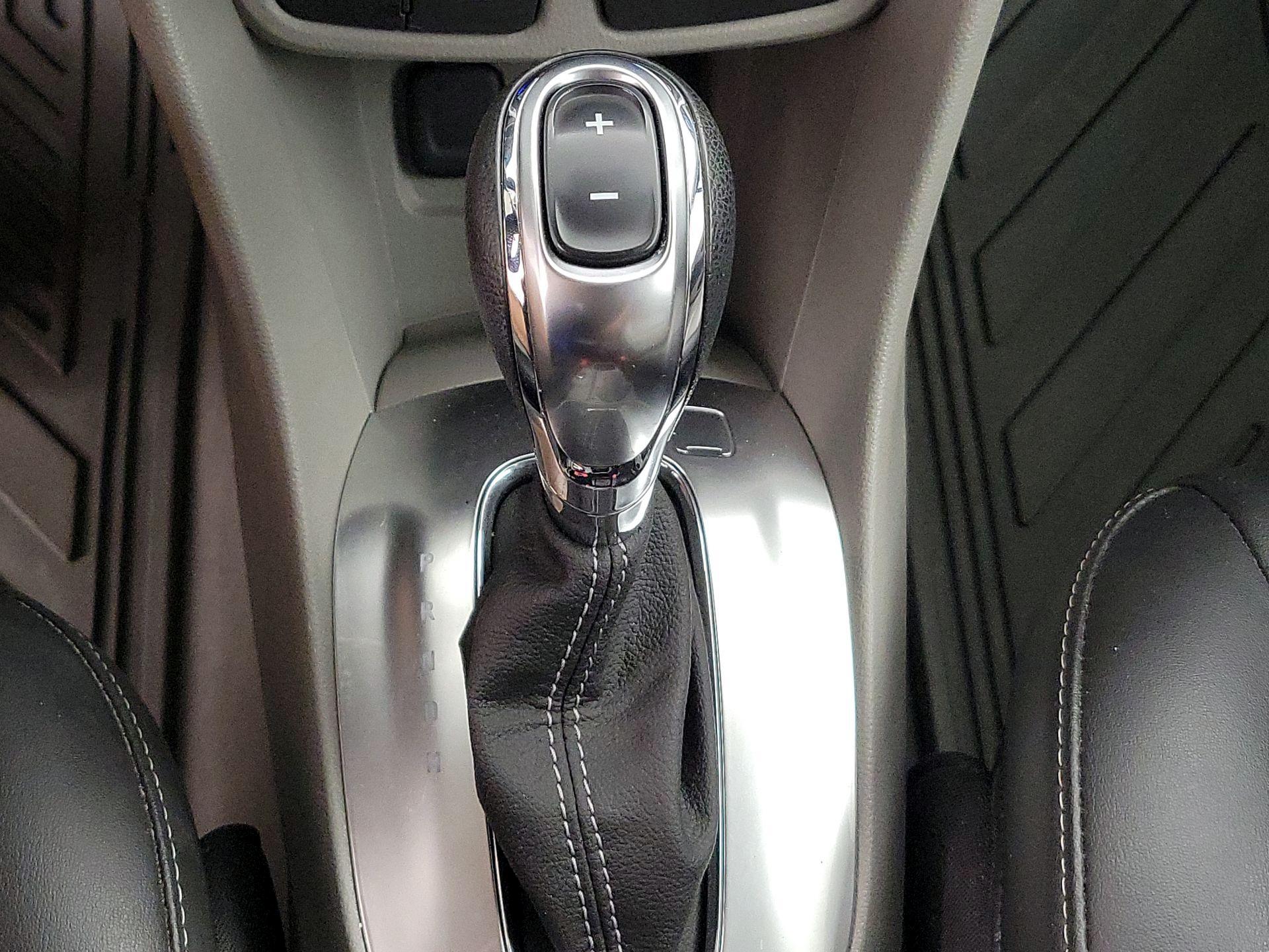 Thumbnail: 2016 Buick Encore - 18