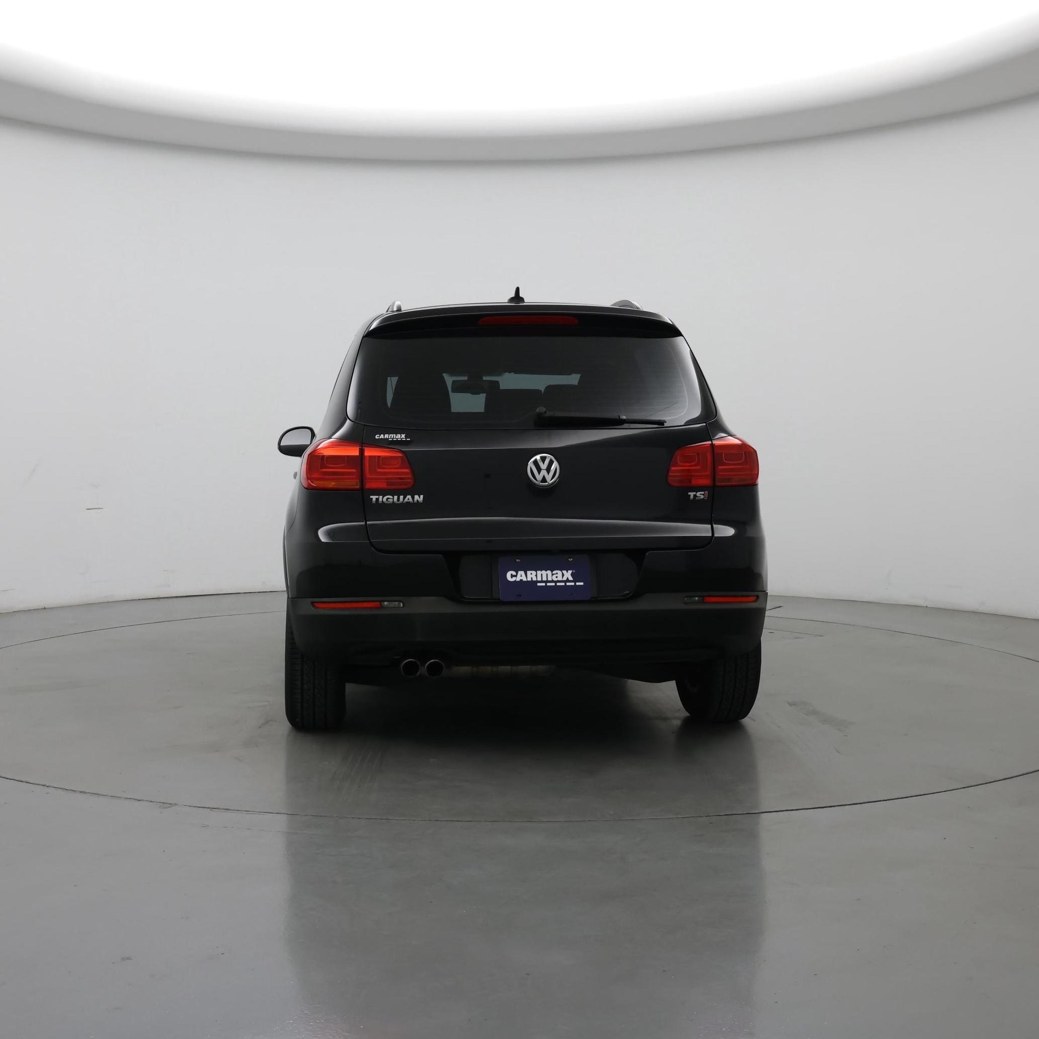 Thumbnail: 2017 Volkswagen Tiguan - 6