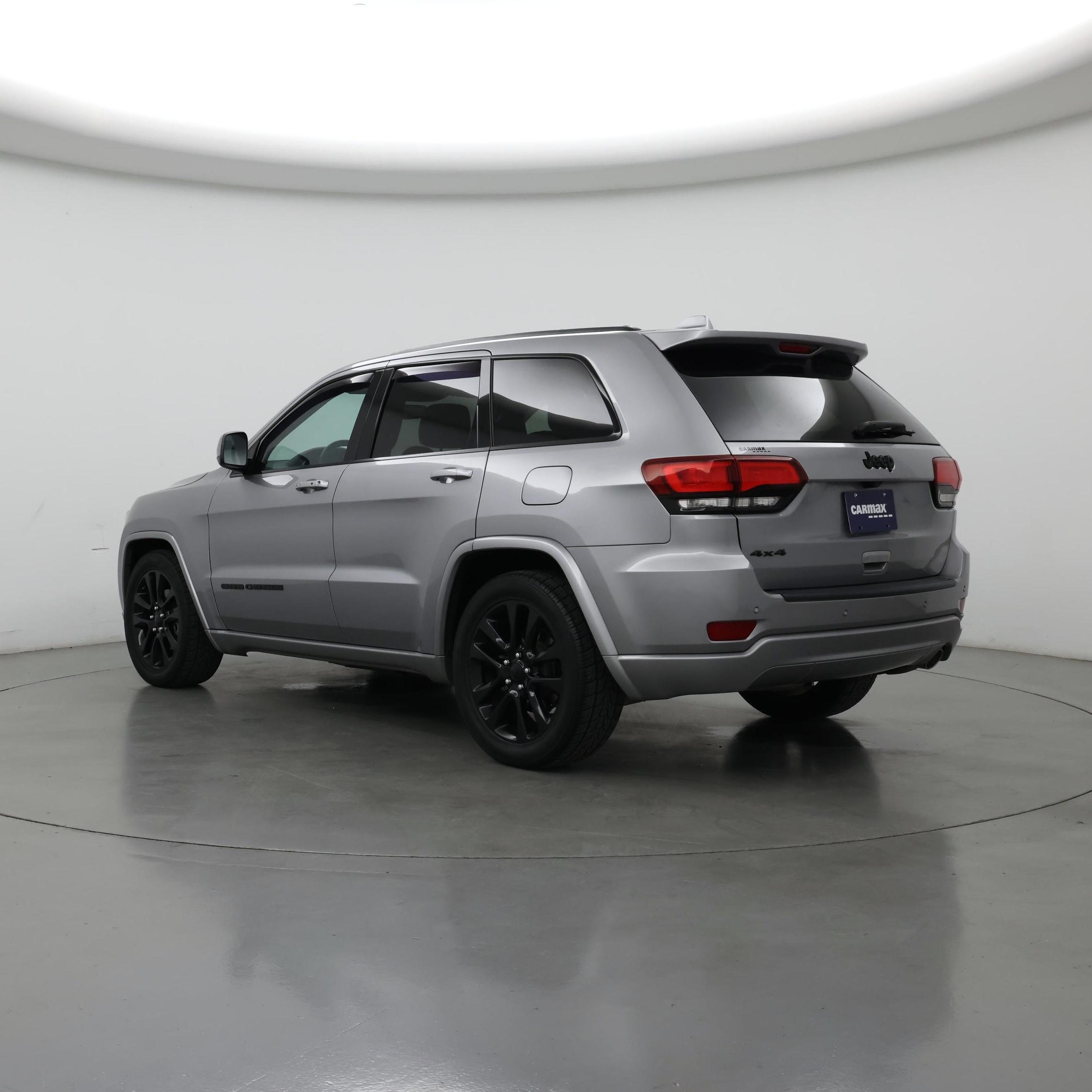 Thumbnail: 2019 Jeep Grand Cherokee - 2