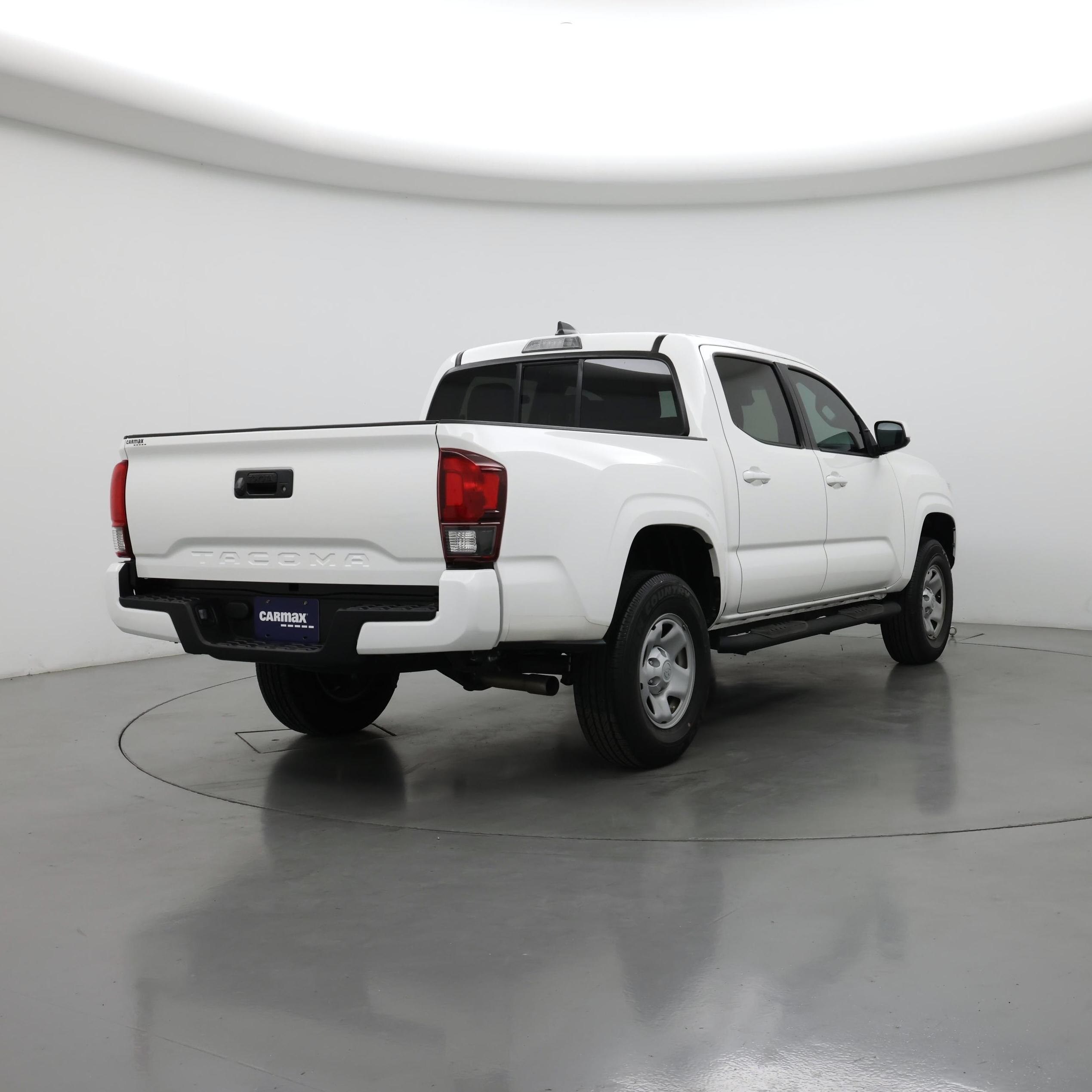 Thumbnail: 2022 Toyota Tacoma - 8