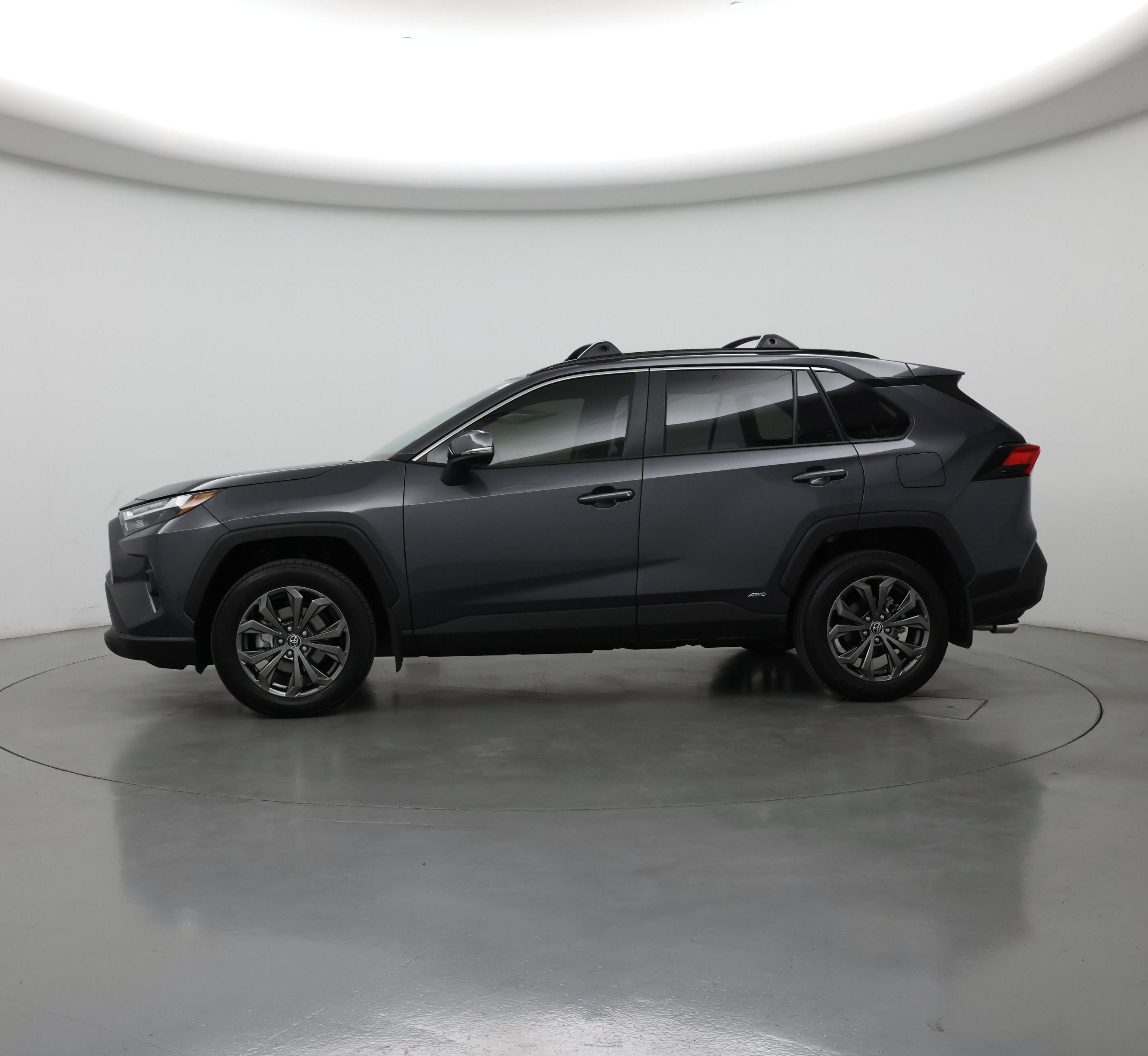 Thumbnail: 2025 Toyota RAV4 - 3