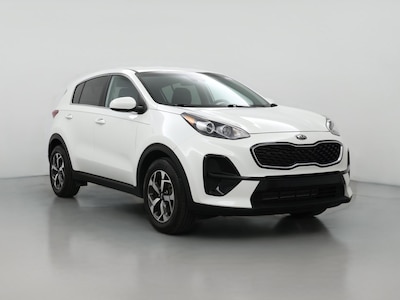 White 2022 Kia Sportage LX