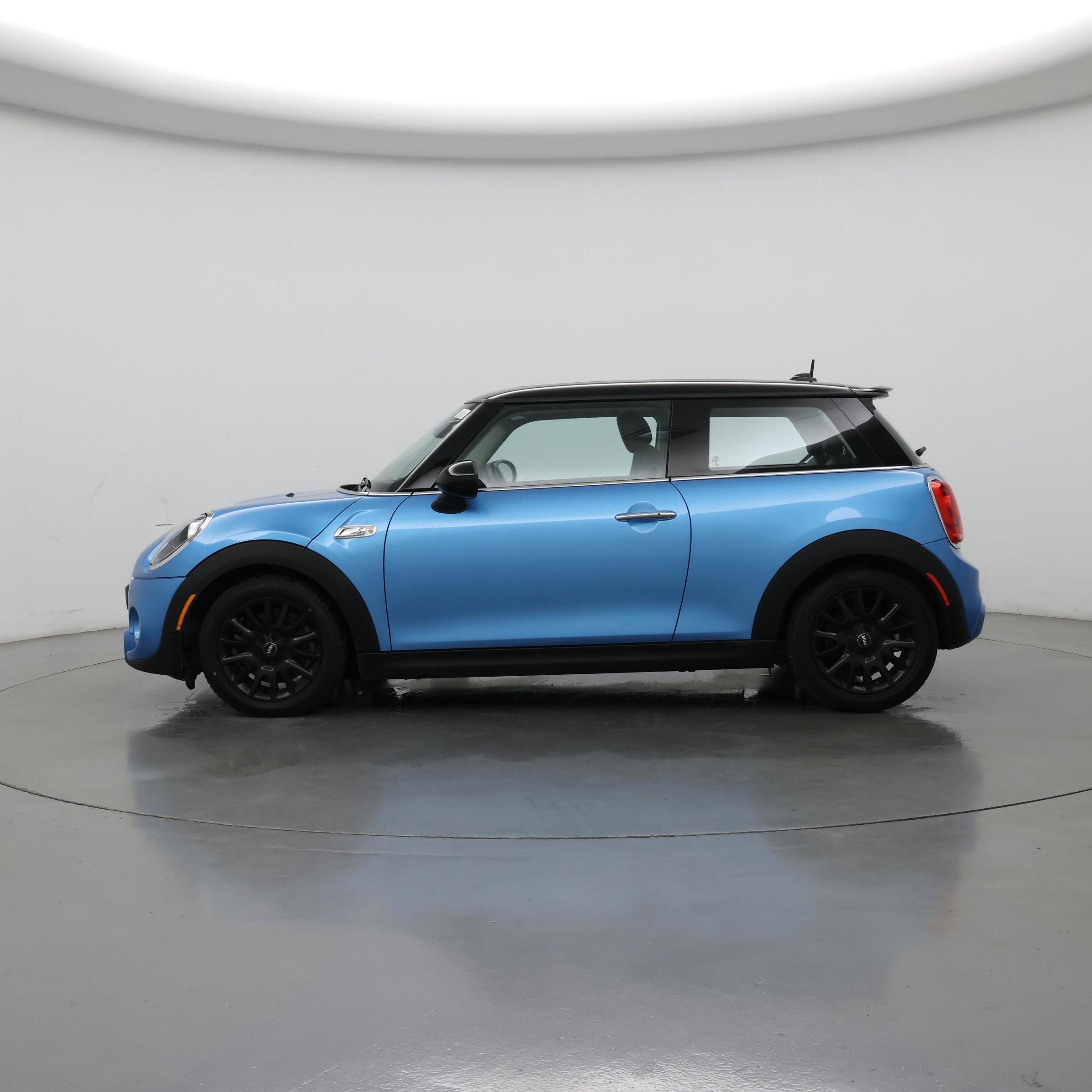 Thumbnail: 2019 MINI Cooper Hardtop - 3