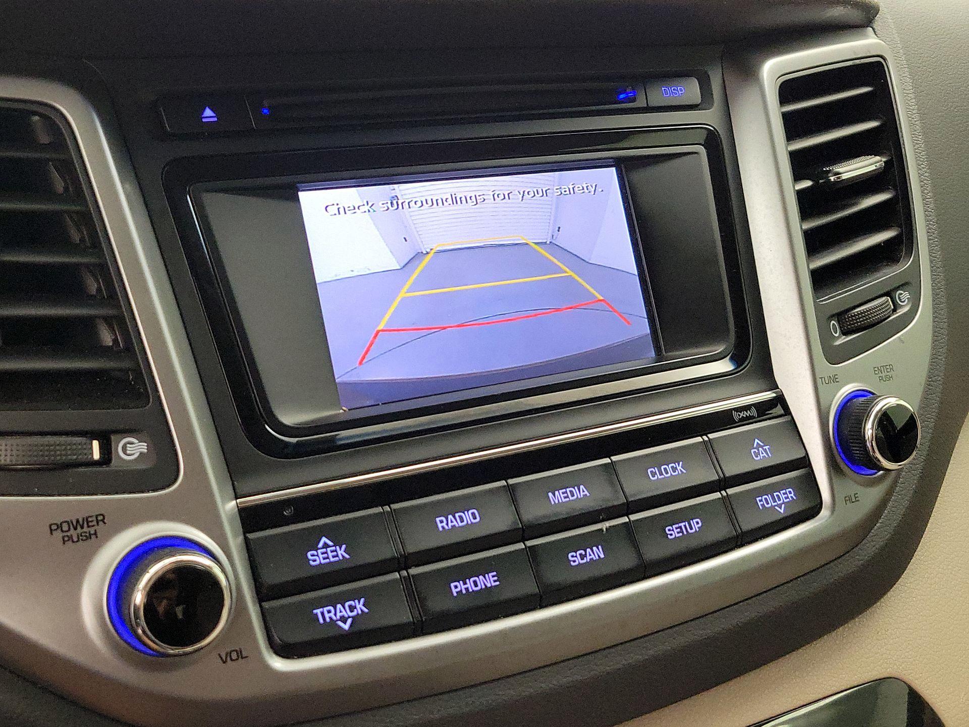 Thumbnail: 2016 Hyundai Tucson - 14