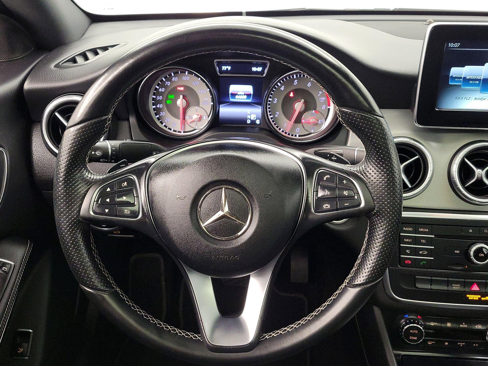 Thumbnail: 2016 Mercedes-Benz CLA - 10