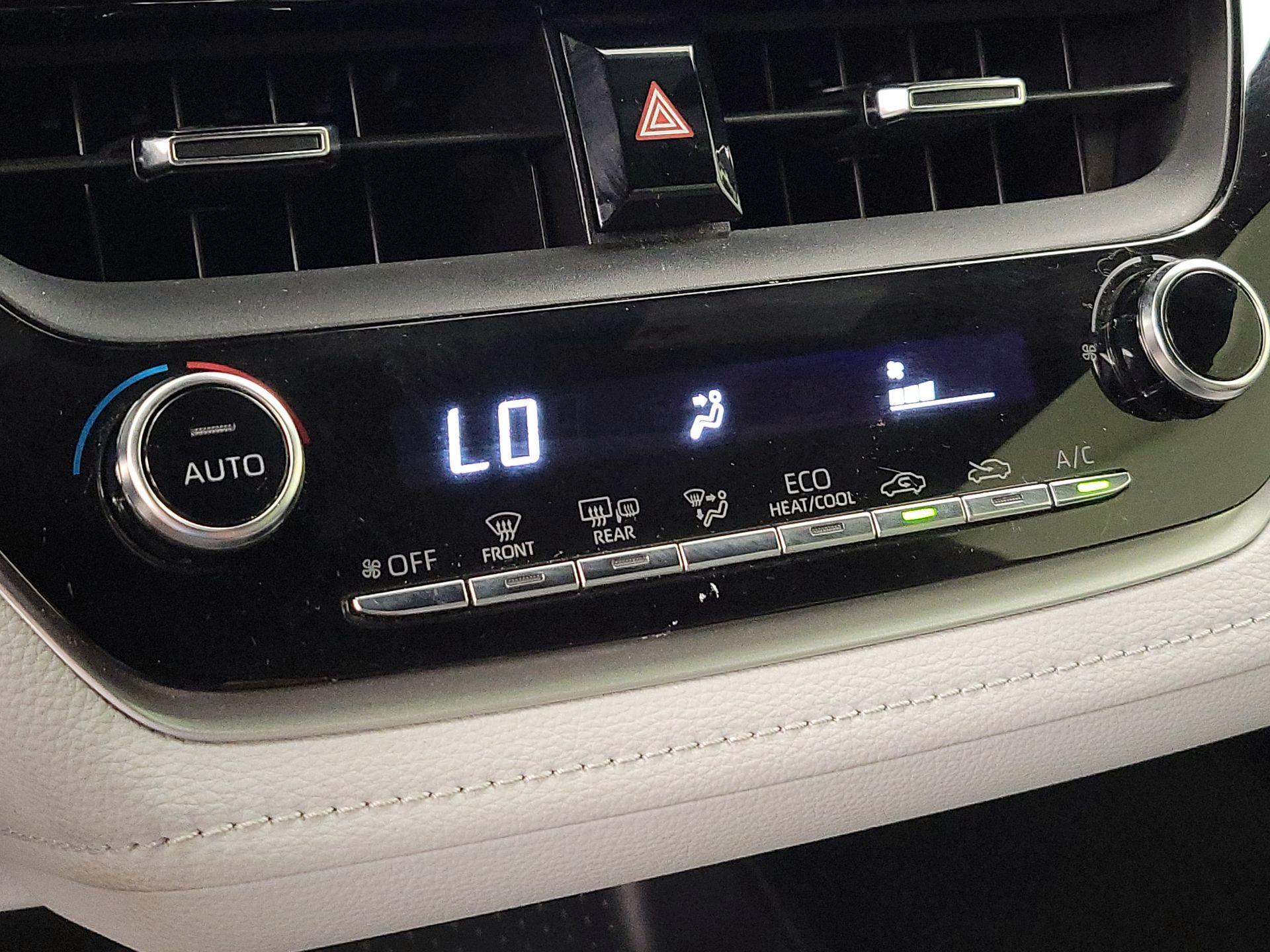 Thumbnail: 2022 Toyota Corolla - 16