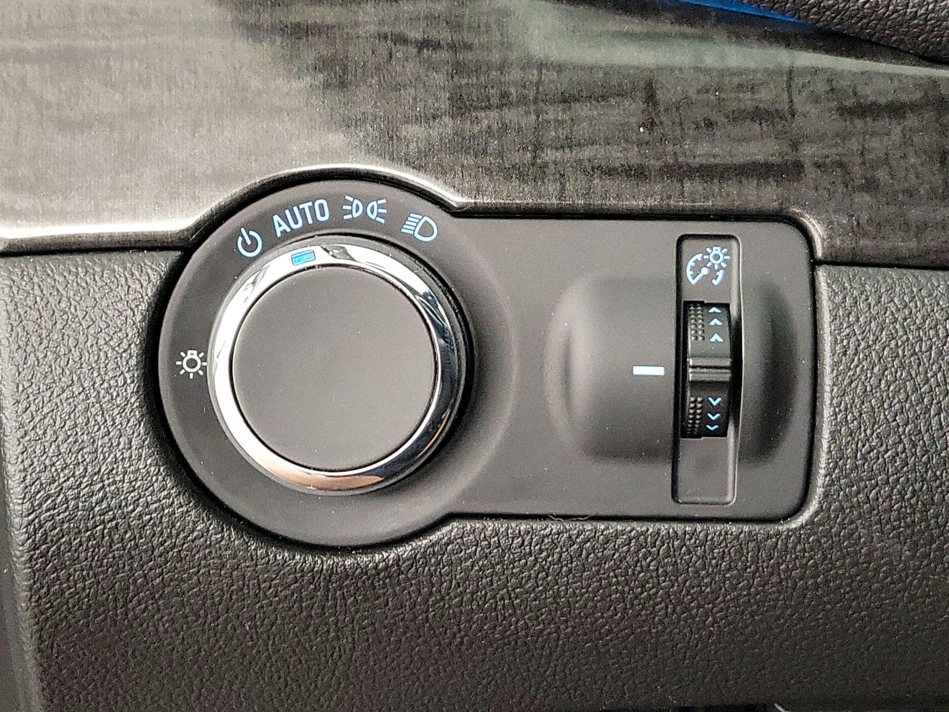 Thumbnail: 2016 Buick Encore - 13