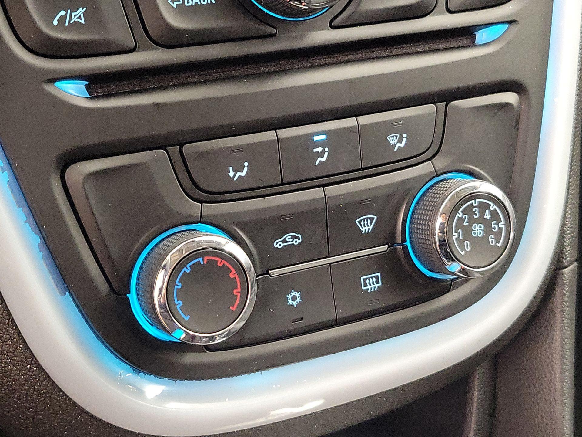Thumbnail: 2016 Buick Encore - 16