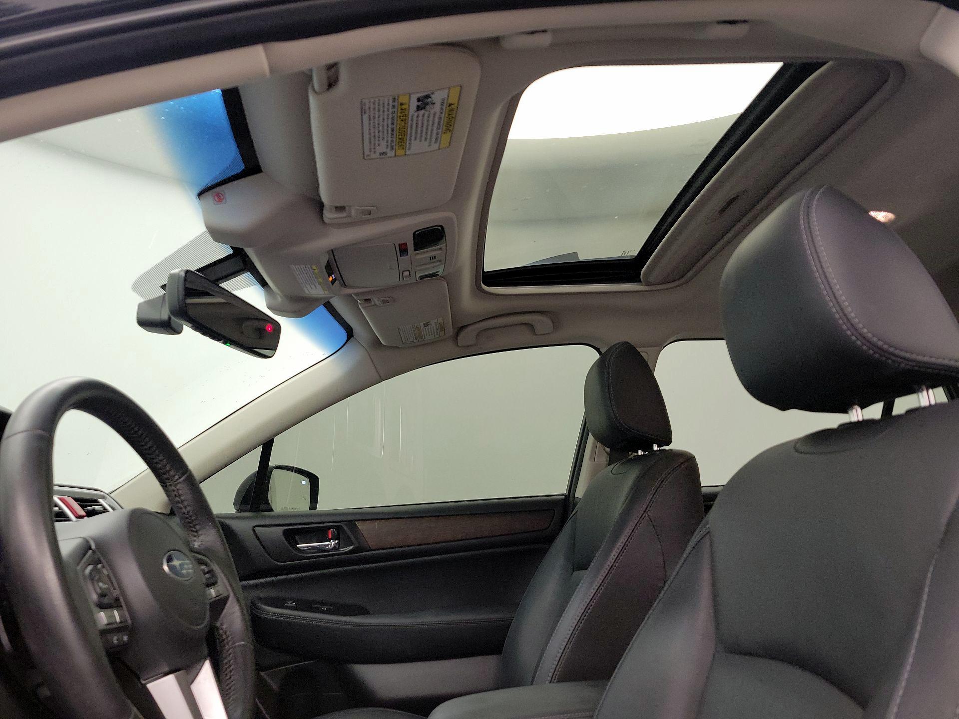 Thumbnail: 2017 Subaru Outback - 20
