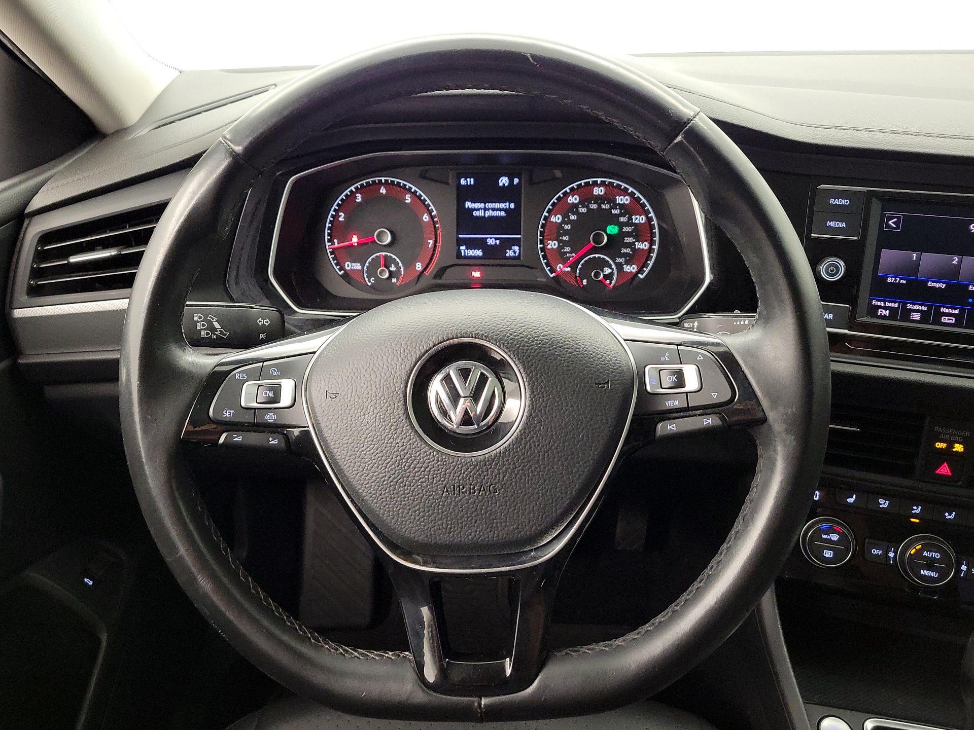 Thumbnail: 2019 Volkswagen Jetta - 10
